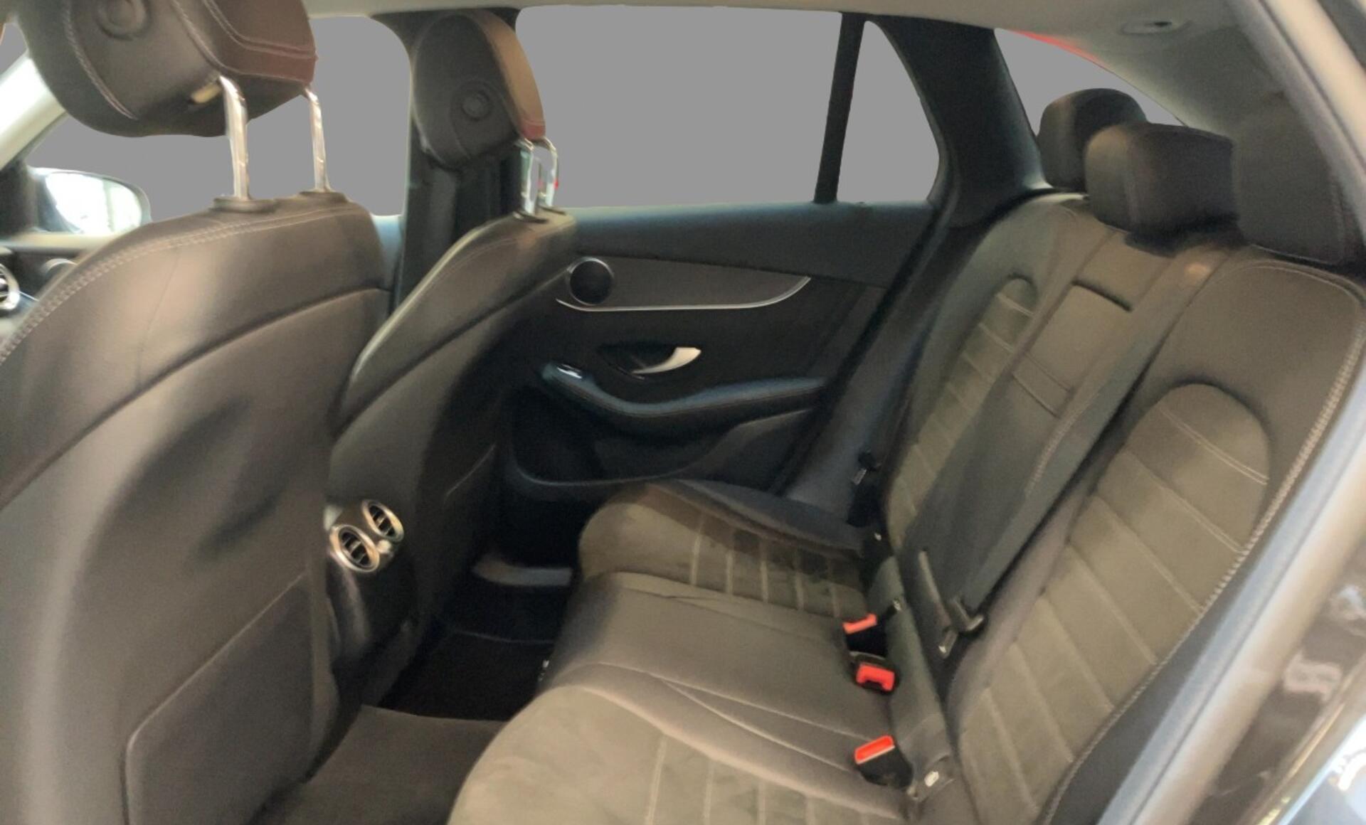 Mercedes-Benz - GLC 300 de 4MATIC