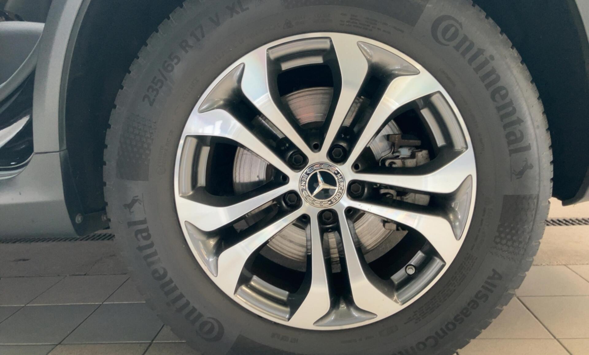 Mercedes-Benz - GLC 250 4MATIC