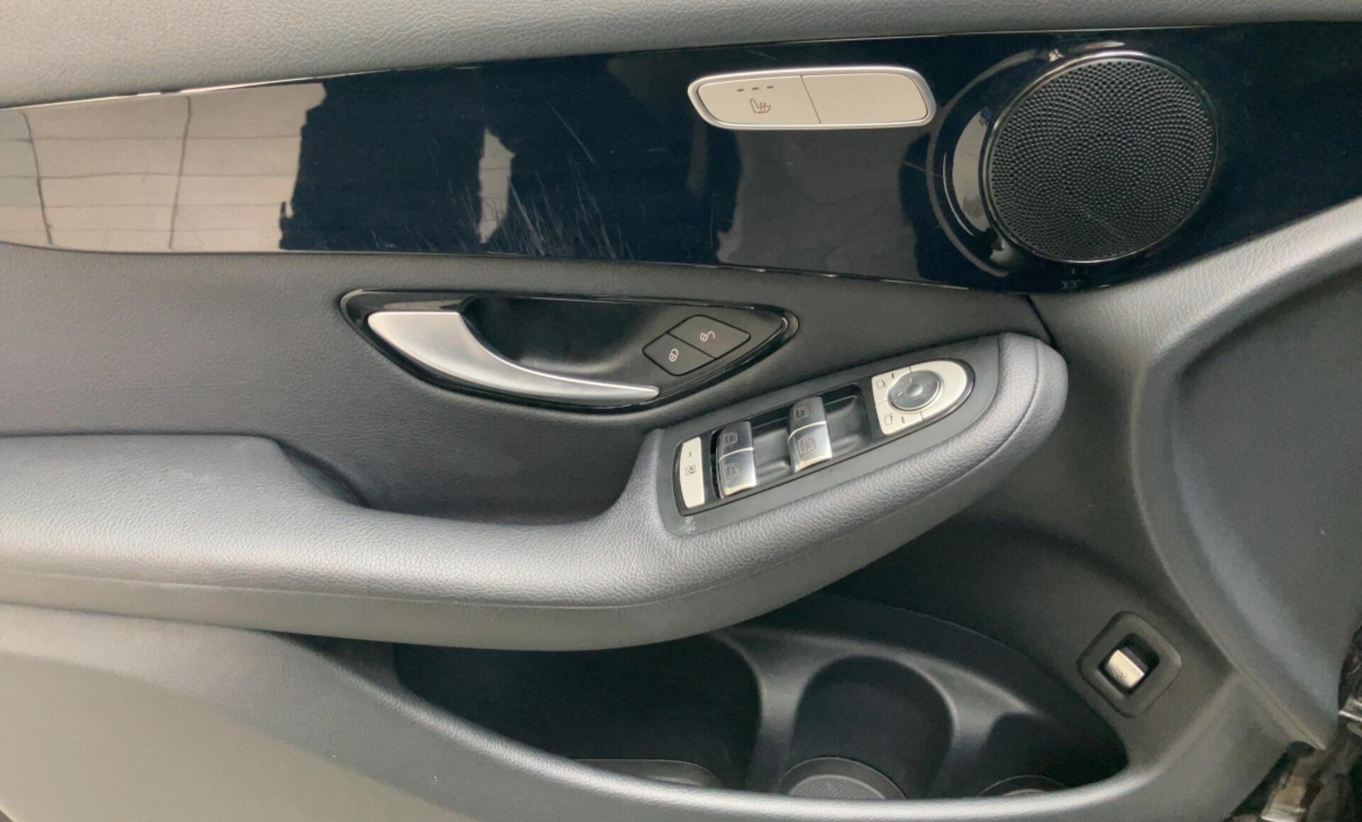 Mercedes-Benz - GLC 250 4MATIC