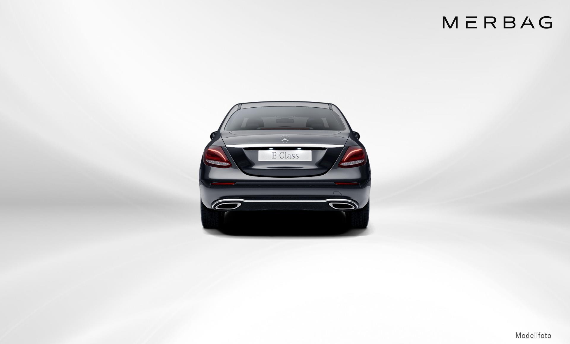 Mercedes-Benz - E 200 Limousine