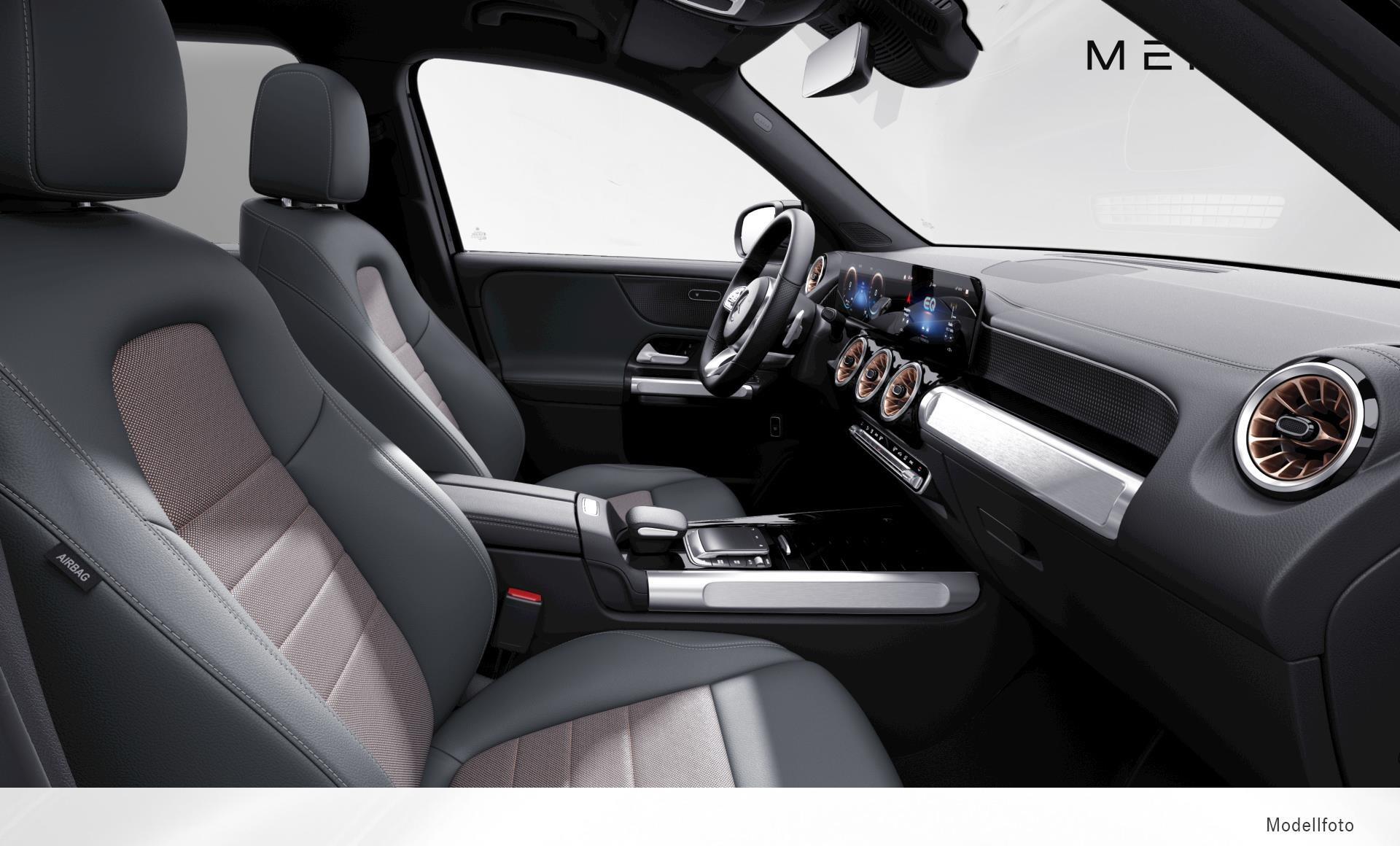 Mercedes-Benz - EQB 300 4MATIC