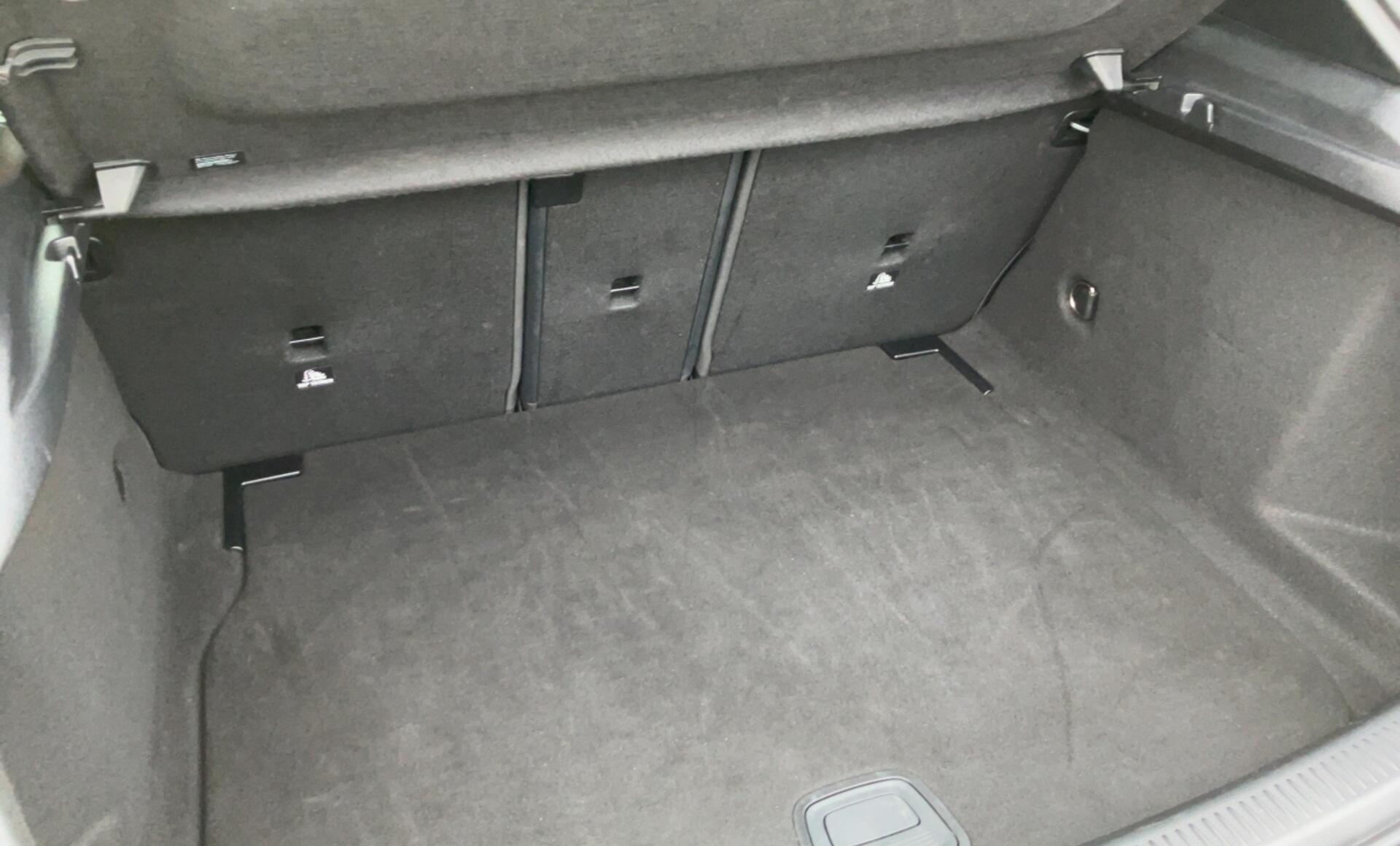 Mercedes-Benz - A 180 d Kompaktlimousine Österreich-Edition