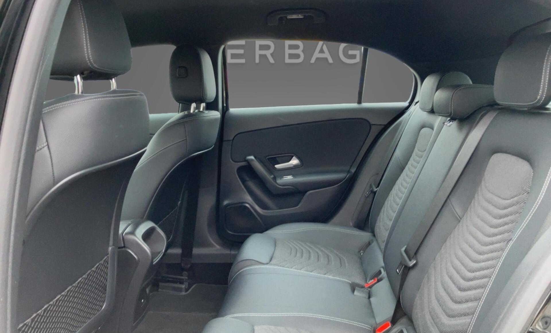 Mercedes-Benz - A 180 d Kompaktlimousine Österreich-Edition