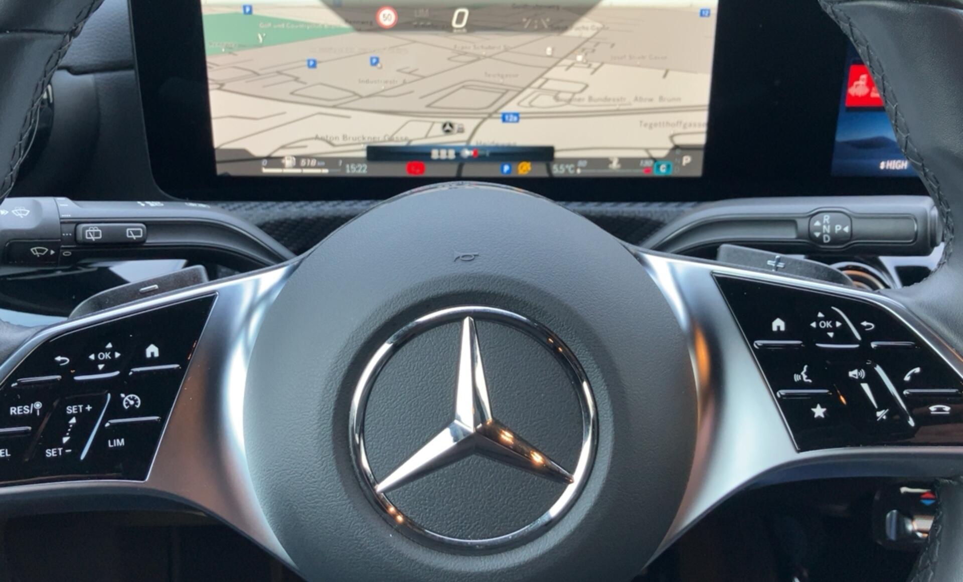 Mercedes-Benz - A 180 d Kompaktlimousine Österreich-Edition