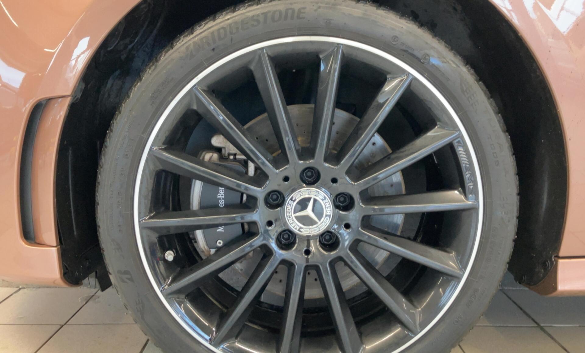 Mercedes-Benz - A 250 e Kompaktlimousine