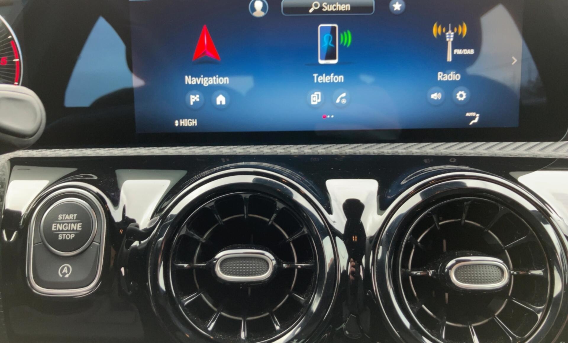 Mercedes-Benz - A 180 d Kompaktlimousine Österreich-Edition