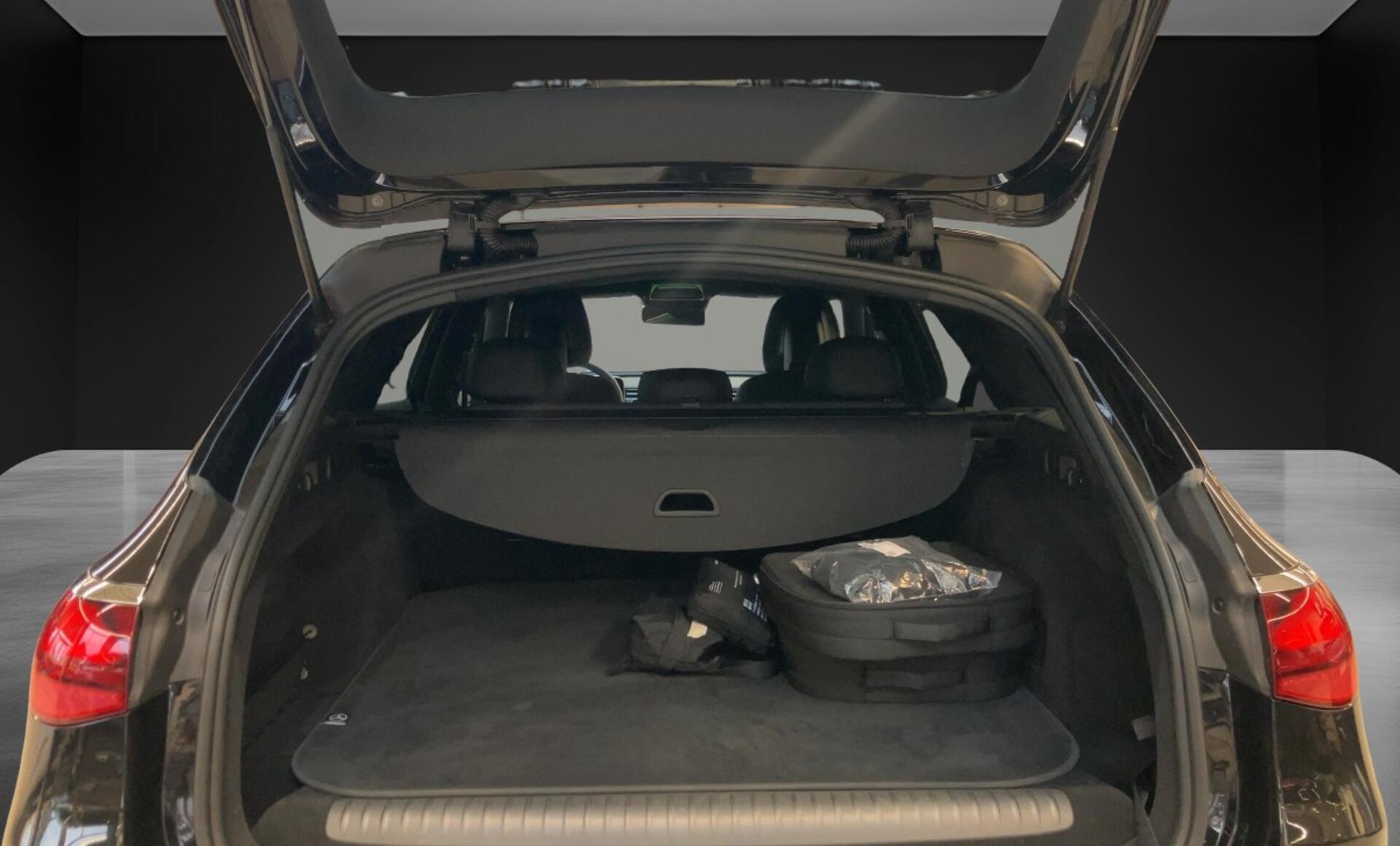 Mercedes-Benz - E 300 de 4MATIC T-Modell