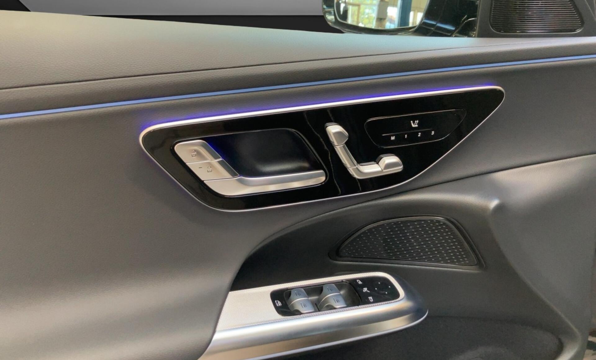 Mercedes-Benz - E 300 de 4MATIC T-Modell