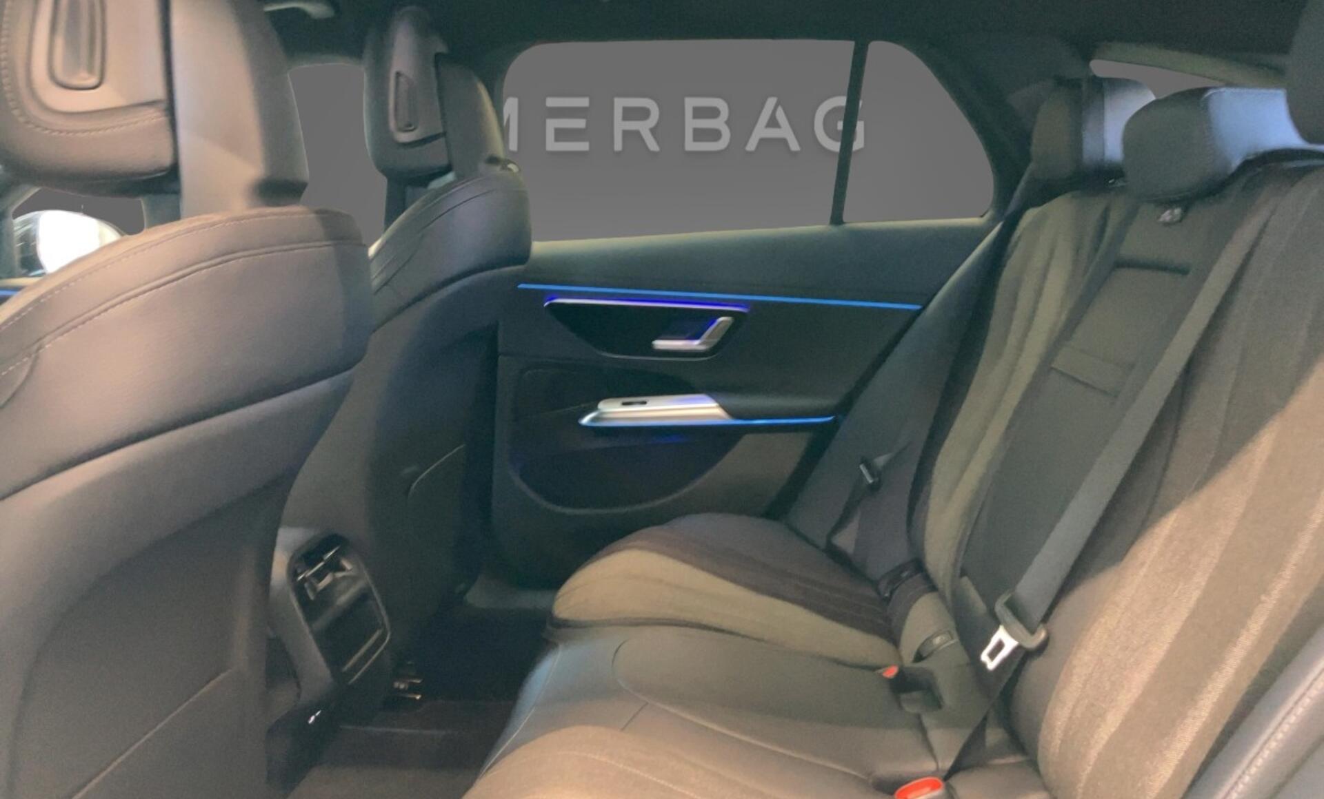 Mercedes-Benz - E 300 de 4MATIC T-Modell