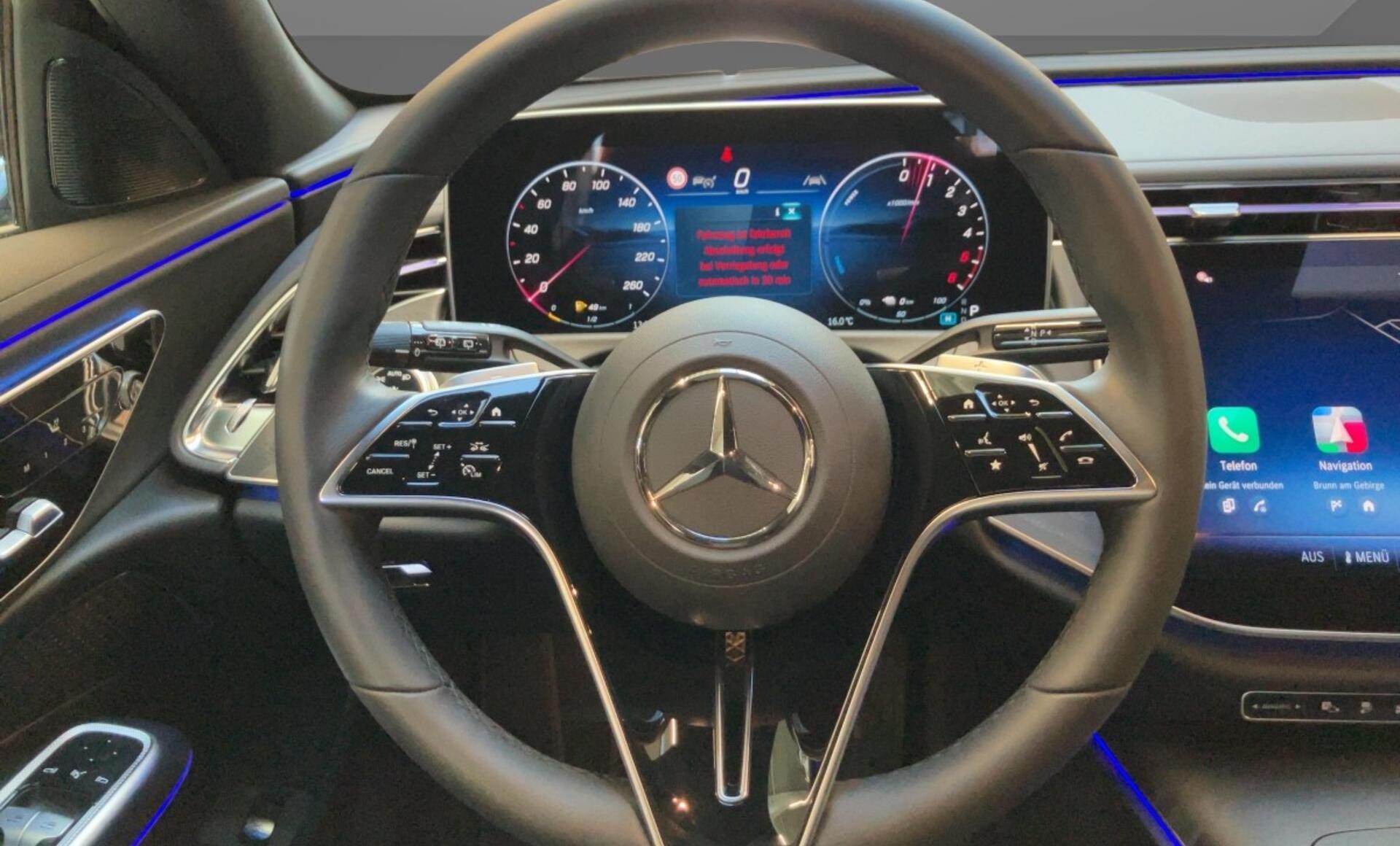 Mercedes-Benz - E 300 de 4MATIC T-Modell