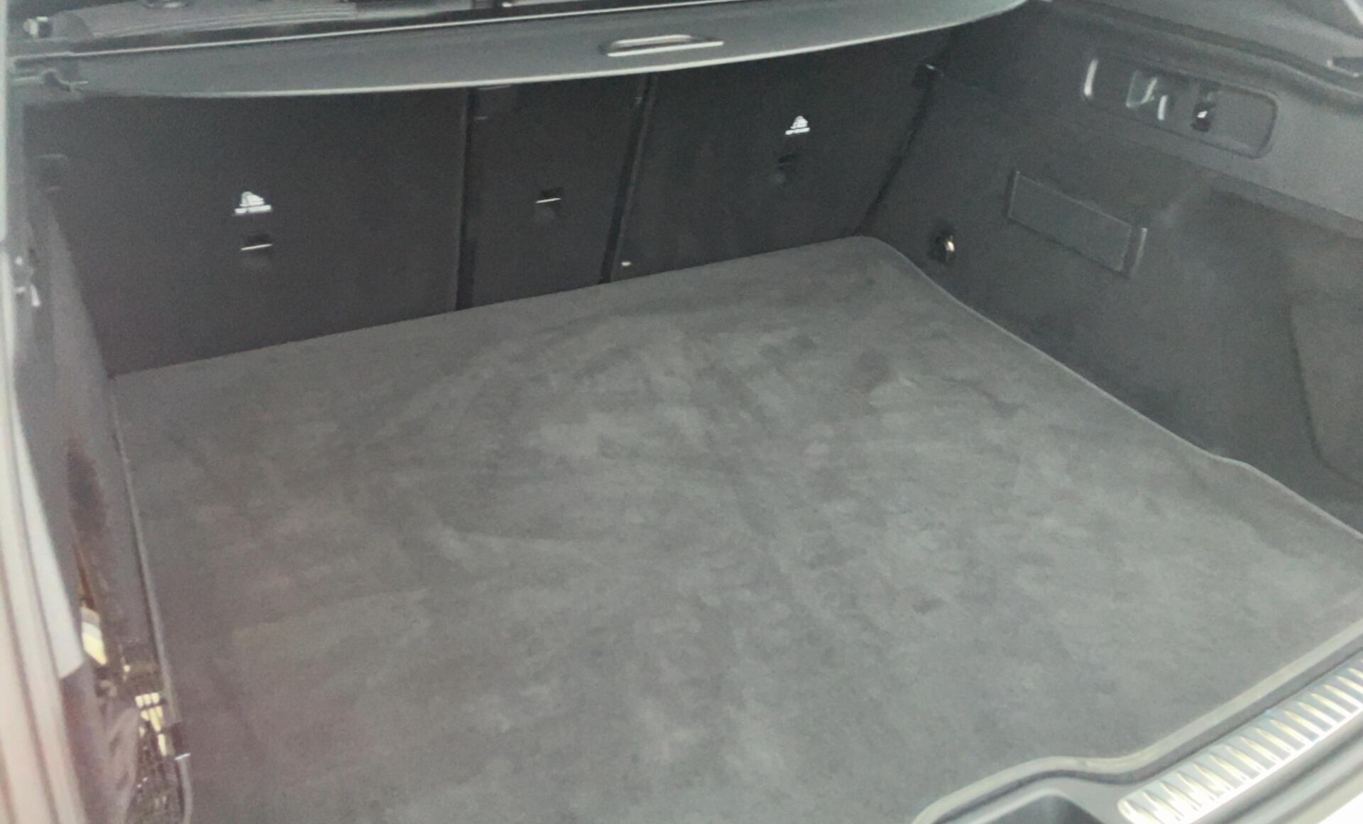 Mercedes-Benz - GLC 220 d 4MATIC