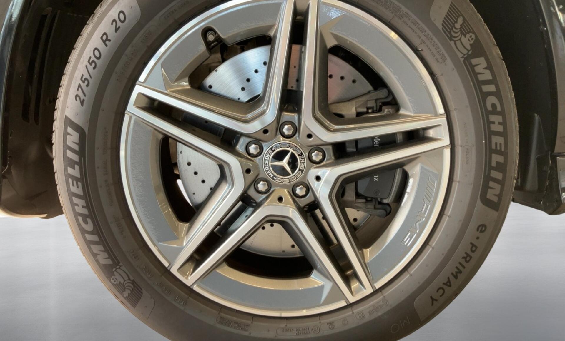 Mercedes-Benz - GLE 350 de 4MATIC AMG Line