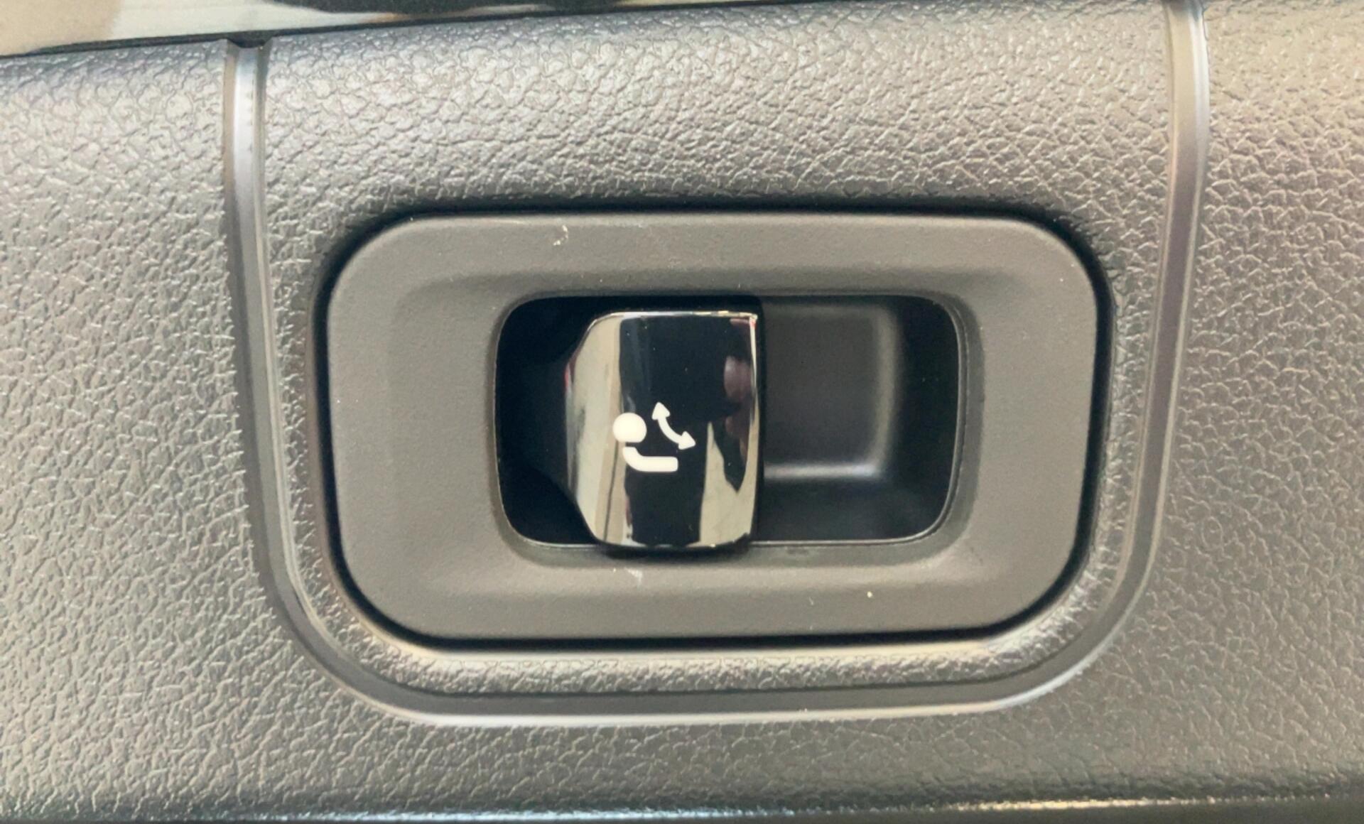 Mercedes-Benz - E 300 de 4MATIC Limousine