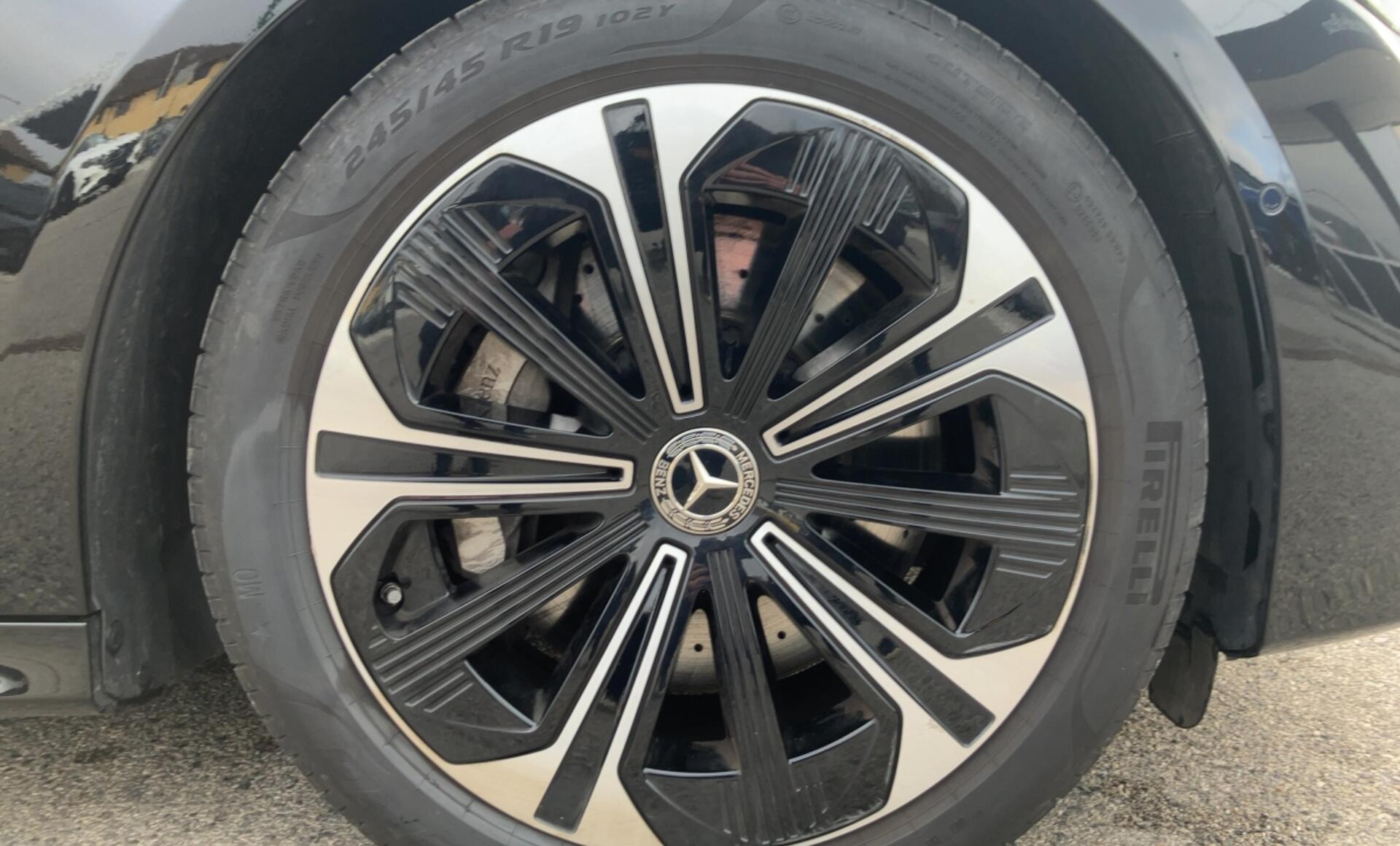 Mercedes-Benz - E 300 de T-Modell Österreich-Edition