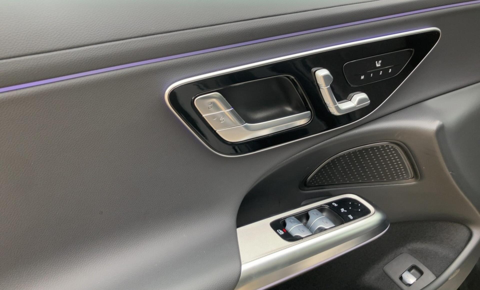 Mercedes-Benz - E 300 de T-Modell Österreich-Edition