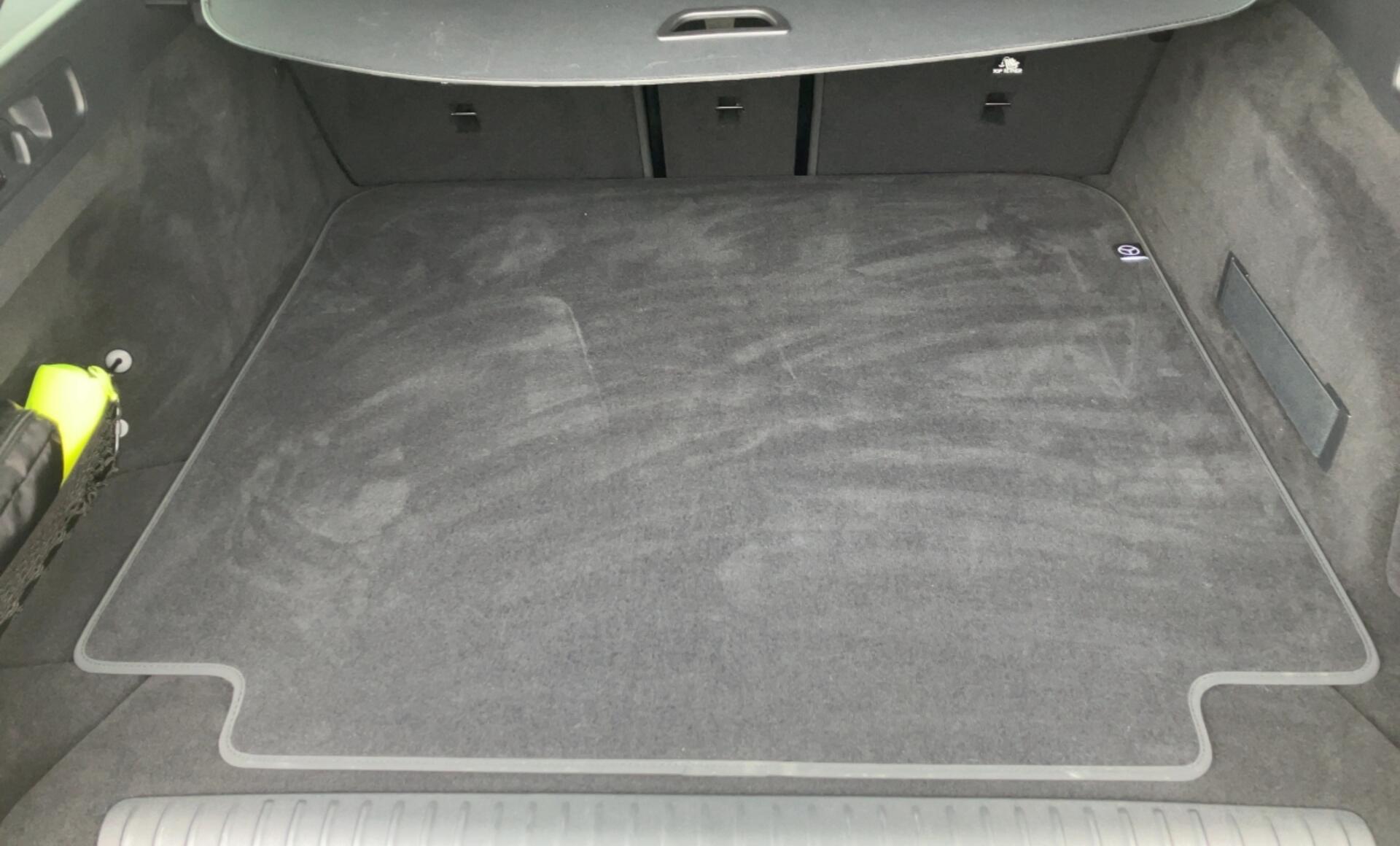 Mercedes-Benz - E 300 de T-Modell Österreich-Edition