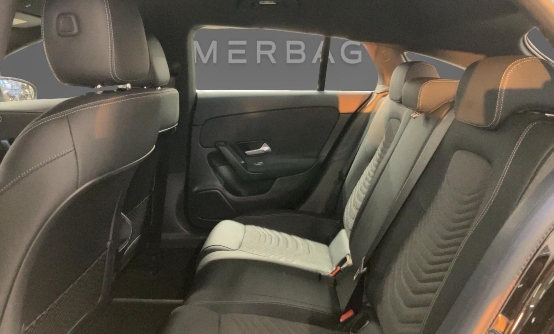 Mercedes-Benz - CLA 180 d Shooting Brake Österreich-Edition