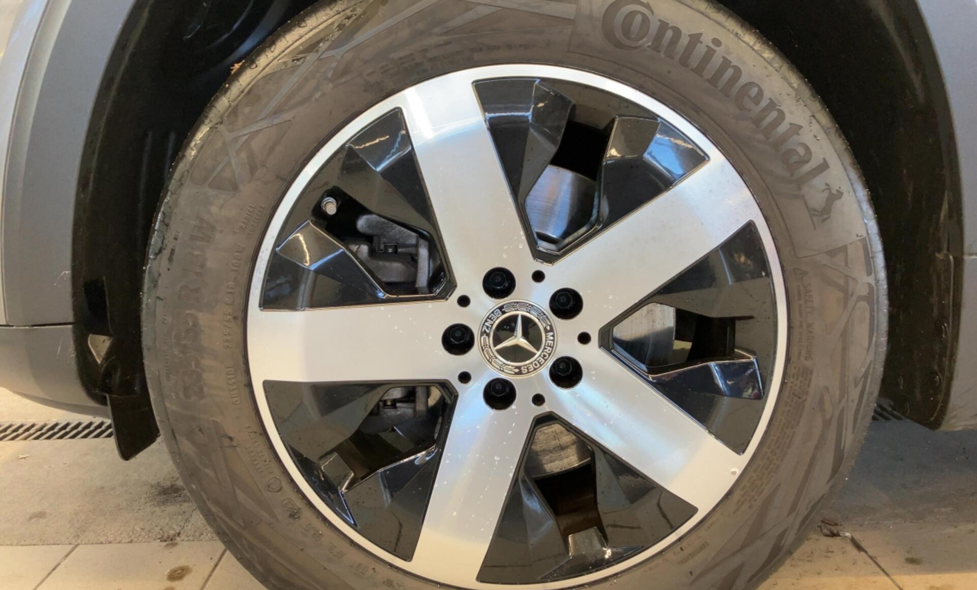 Mercedes-Benz - GLB 200 d 4MATIC