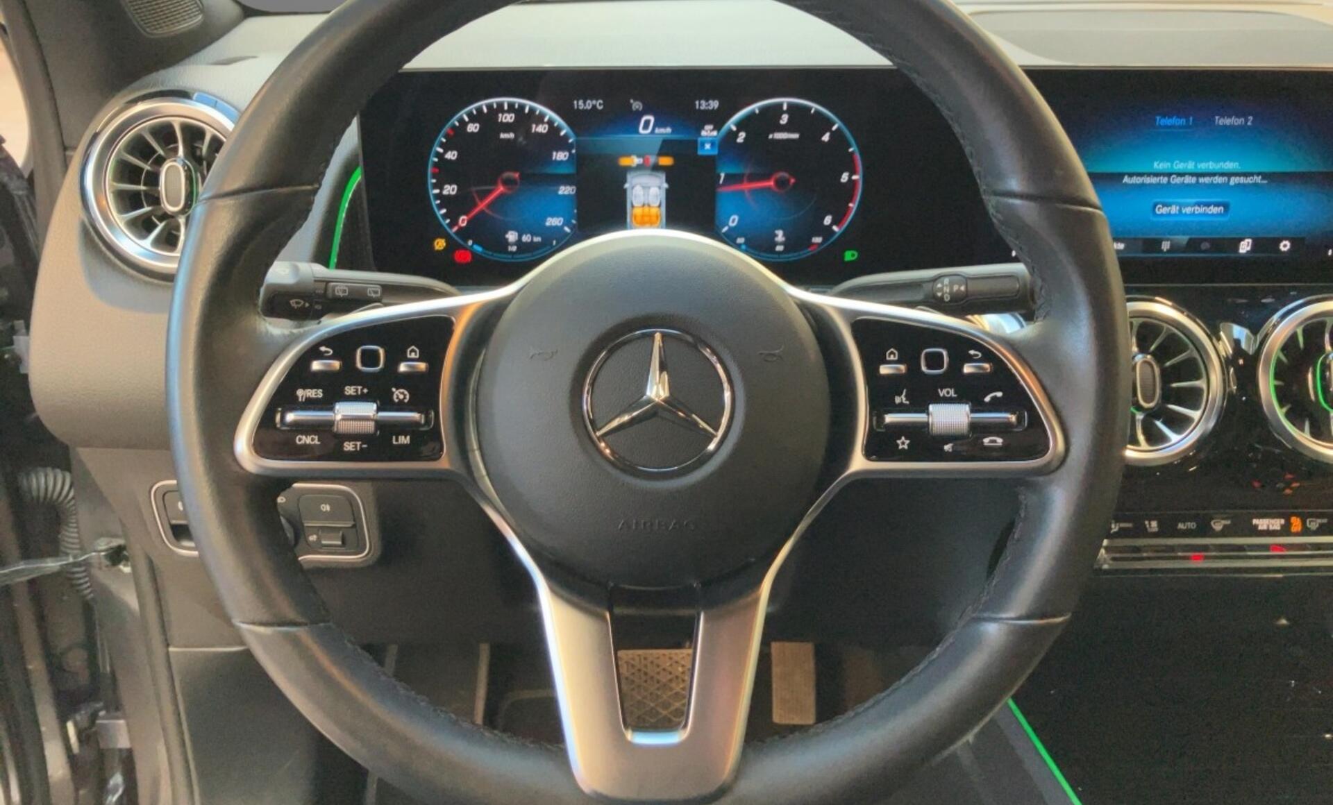 Mercedes-Benz - GLB 200 d 4MATIC