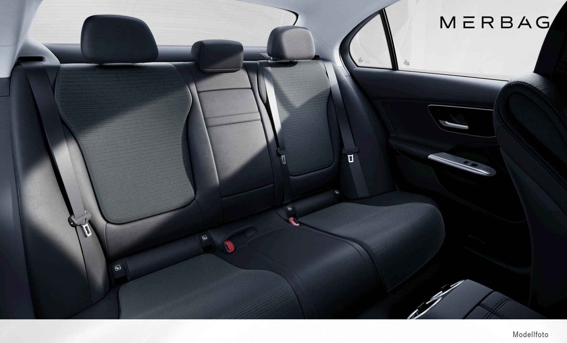 Mercedes-Benz - C 200 4MATIC