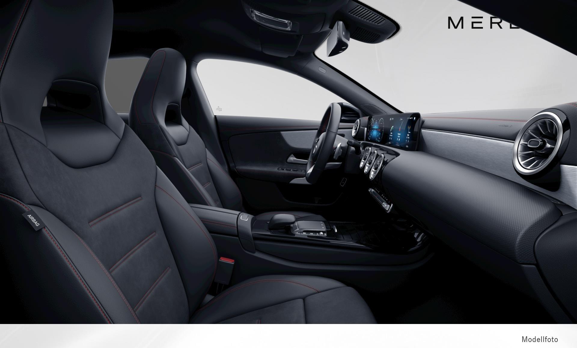 Mercedes-Benz - CLA 250 e Shooting Brake