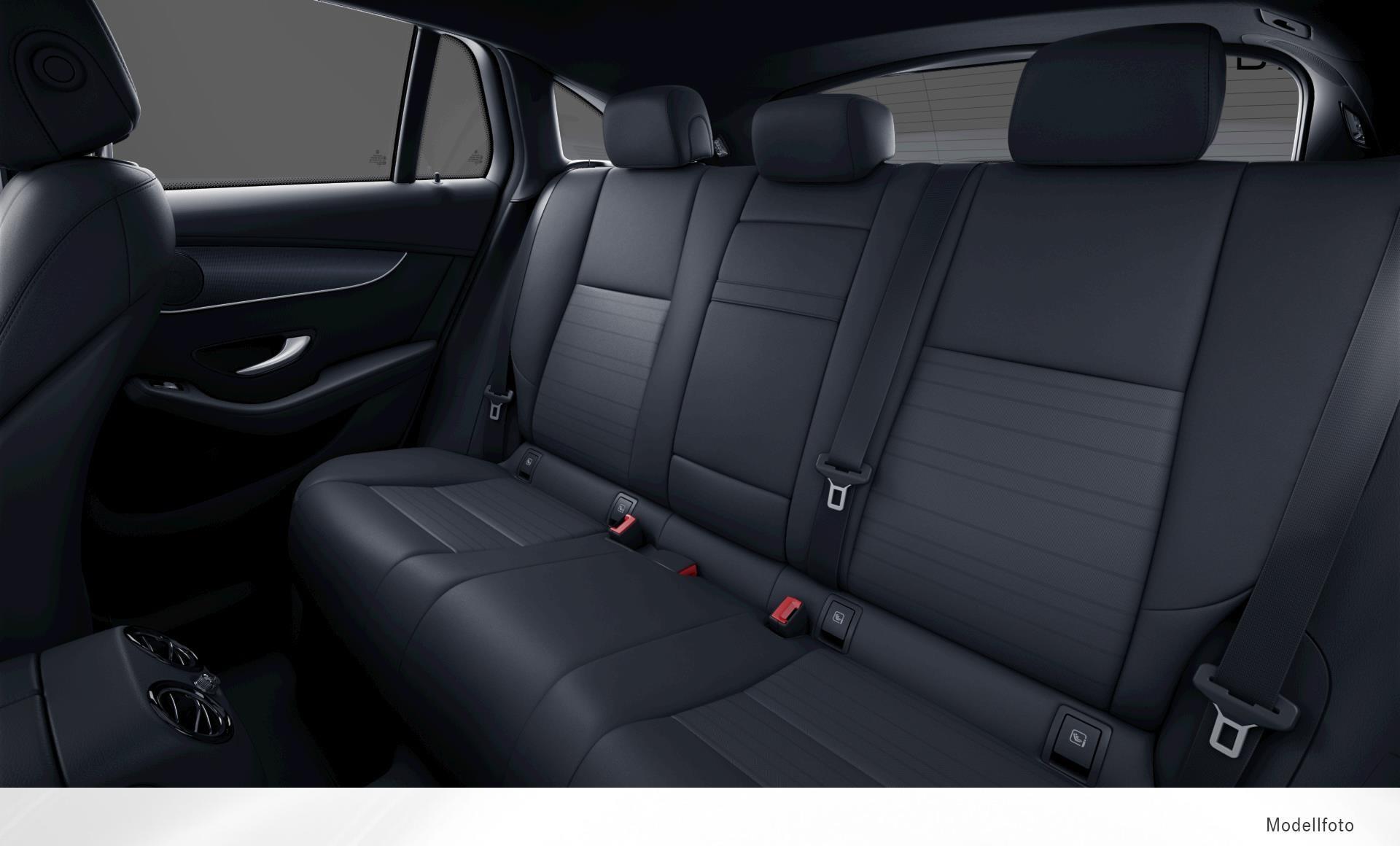 Mercedes-Benz - EQC 400 4MATIC