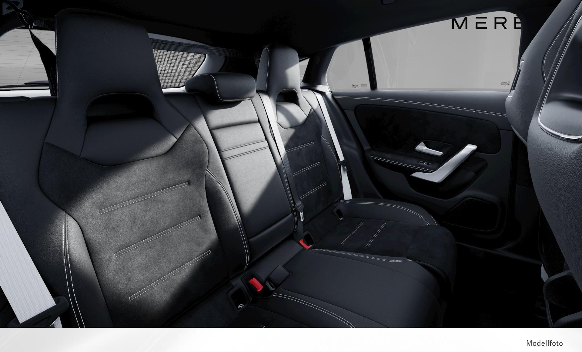 Mercedes-Benz - CLA 200 d Shooting Brake AMG Line