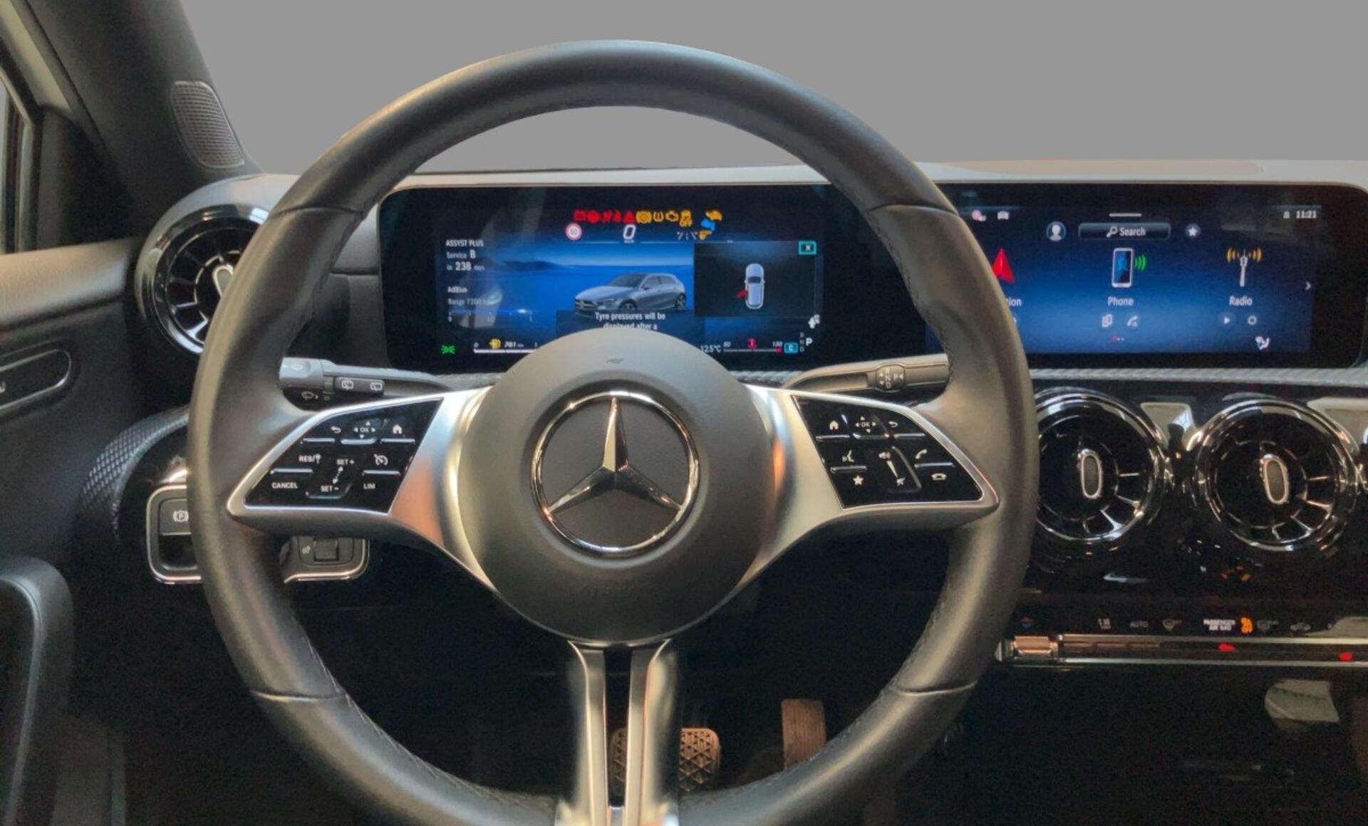 Mercedes-Benz - A 180 d Kompaktlimousine Österreich-Edition