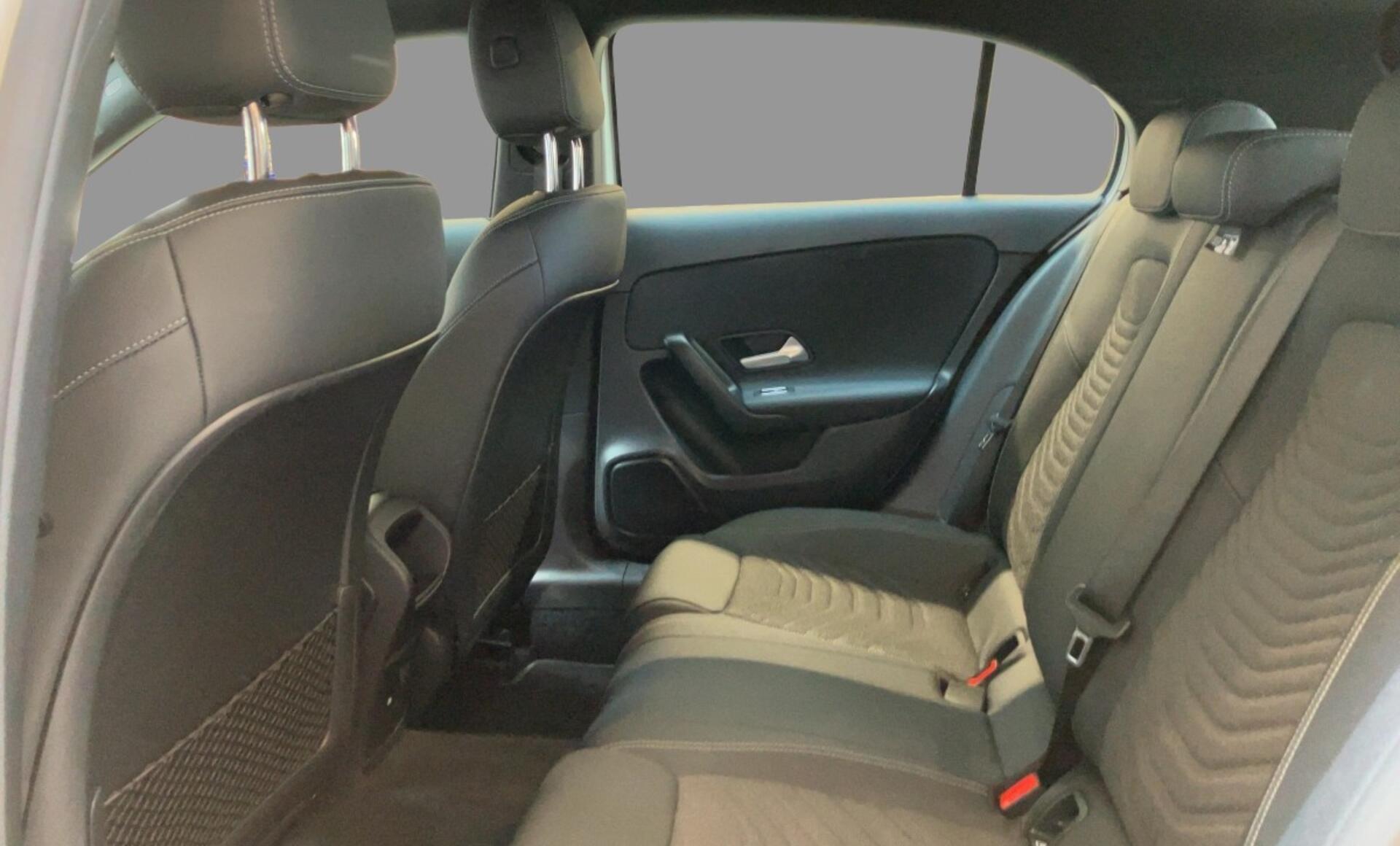 Mercedes-Benz - A 180 d Kompaktlimousine Österreich-Edition