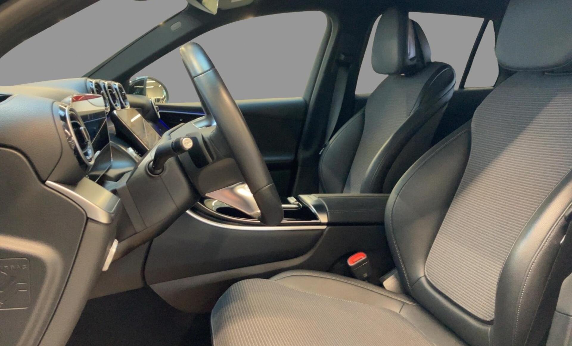 Mercedes-Benz - GLC 300 de 4MATIC Österreich Edition