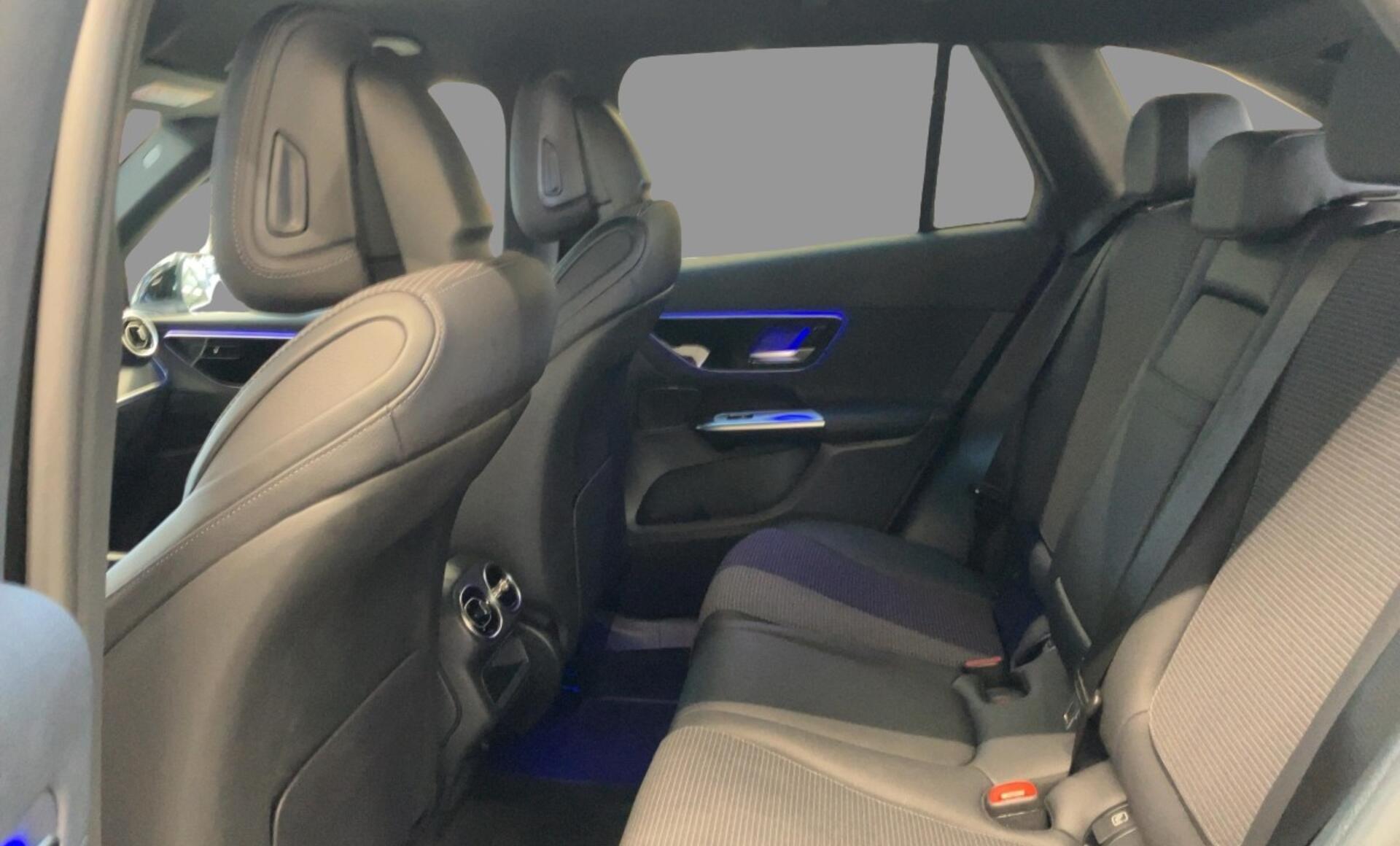 Mercedes-Benz - GLC 300 de 4MATIC Österreich Edition