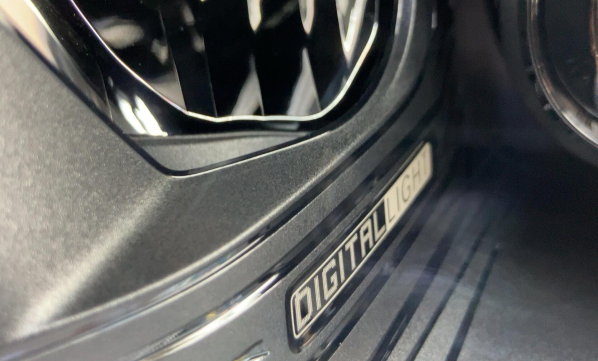 Mercedes-Benz - E 220 d Limousine