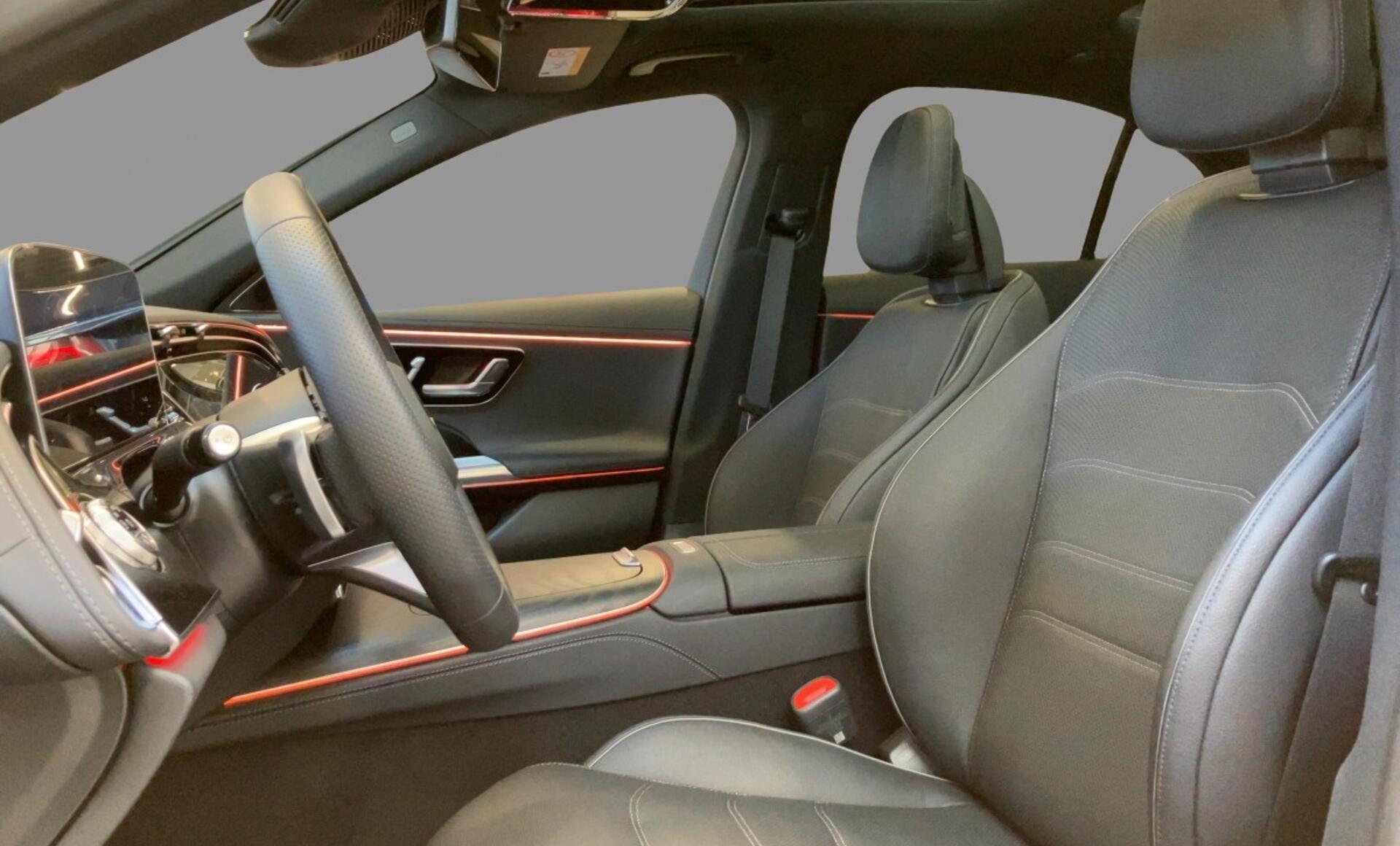 Mercedes-Benz - E 220 d Limousine