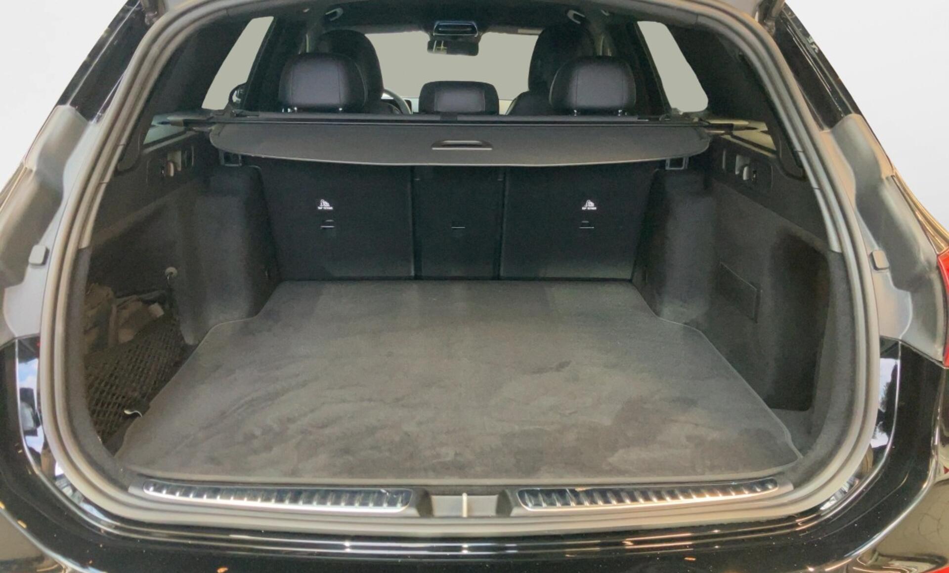 Mercedes-Benz - C 200 d T-Modell Österreich-Edition