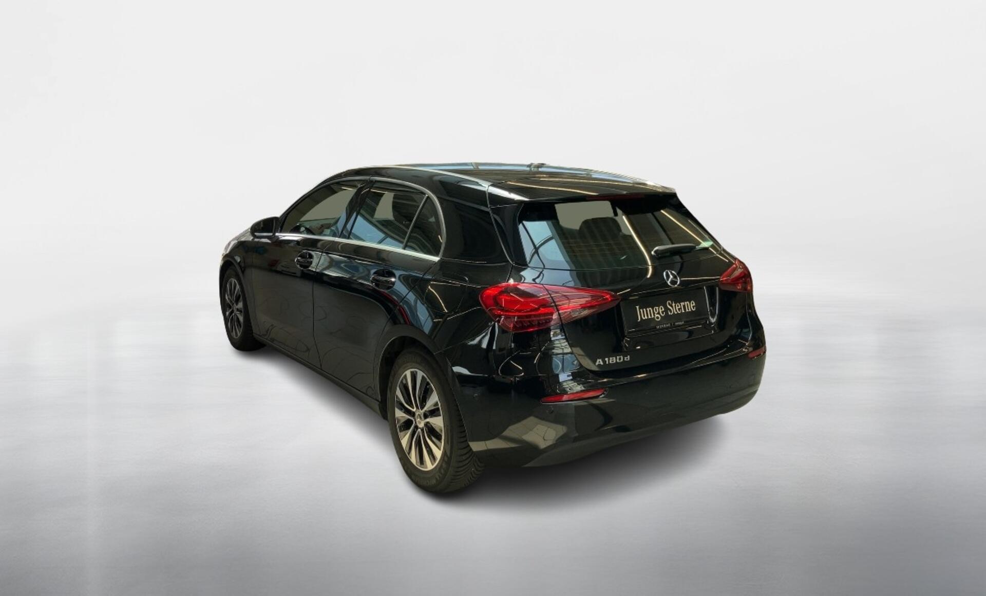 Mercedes-Benz - A 180 d Kompaktlimousine Österreich-Edition