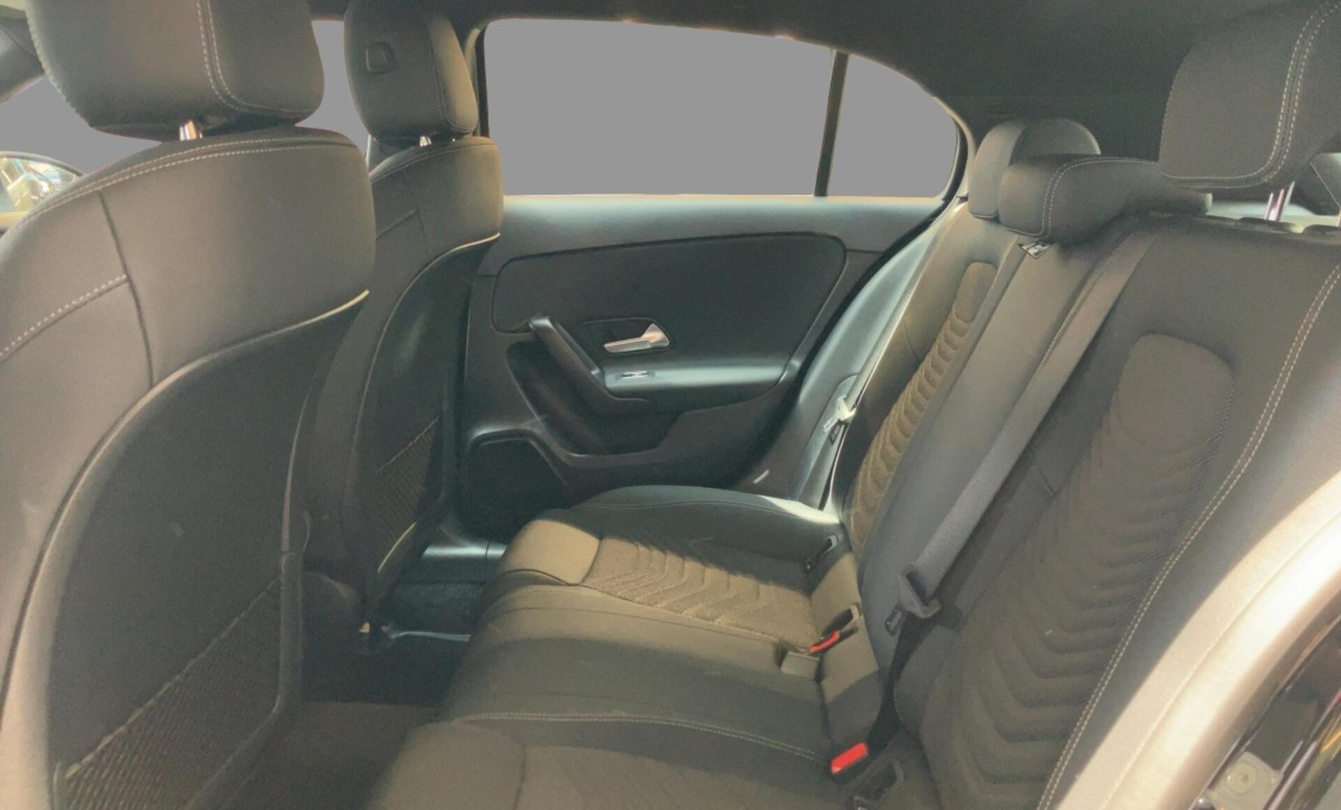 Mercedes-Benz - A 180 d Kompaktlimousine Österreich-Edition