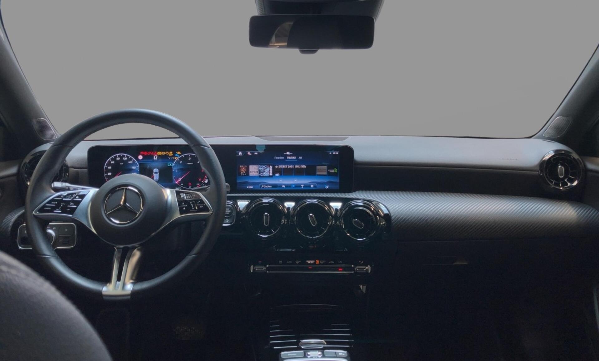 Mercedes-Benz - A 180 d Kompaktlimousine Österreich-Edition