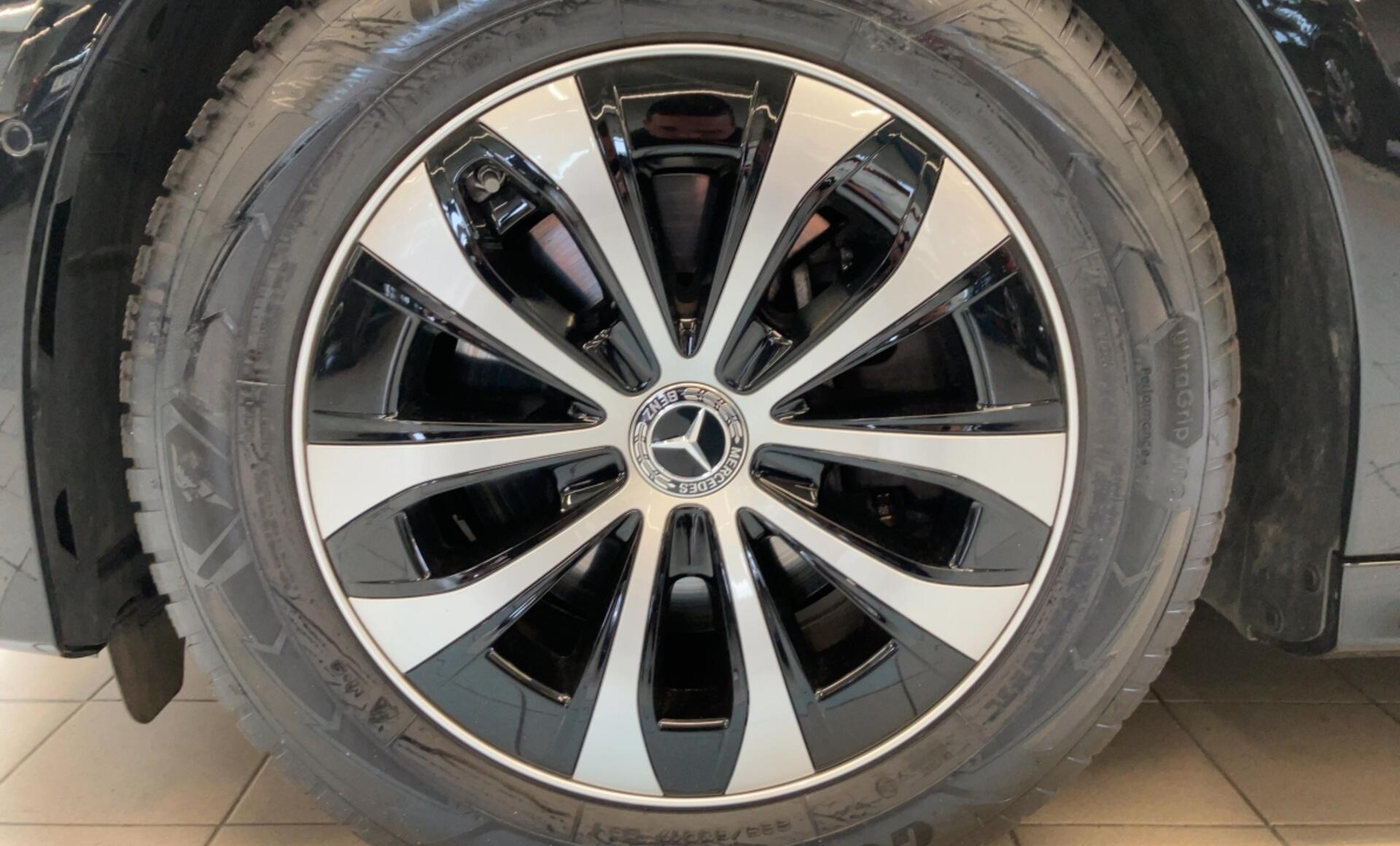 Mercedes-Benz - E 200 d T-Modell