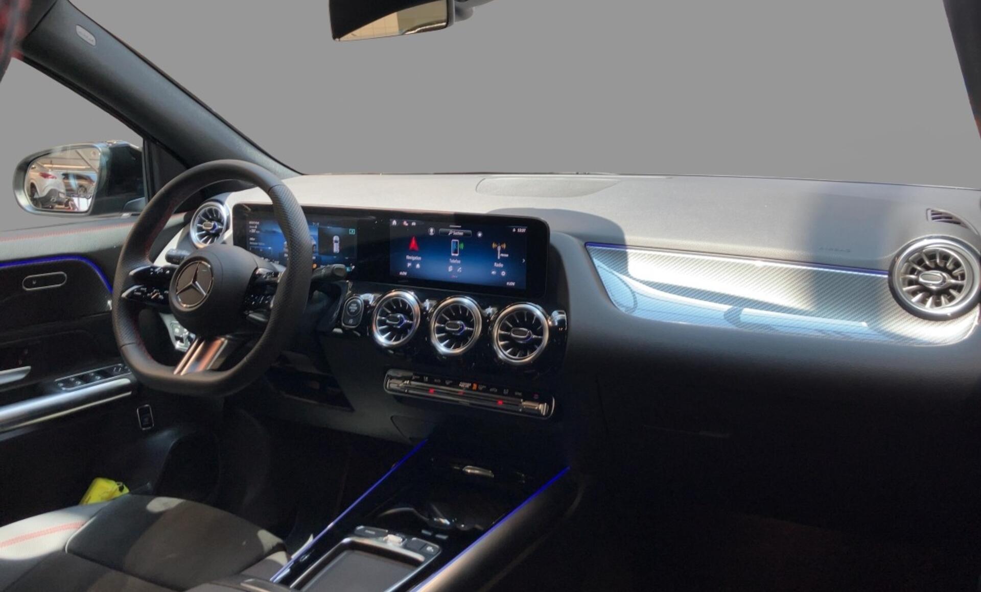 Mercedes-Benz - GLA 200 d 4MATIC Österreich-Edition