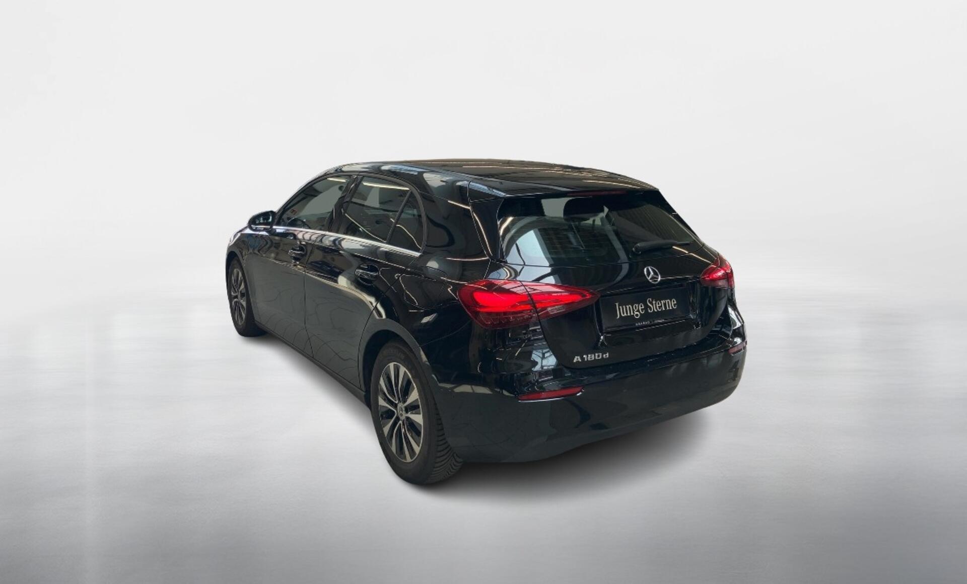 Mercedes-Benz - A 180 d Kompaktlimousine Österreich-Edition