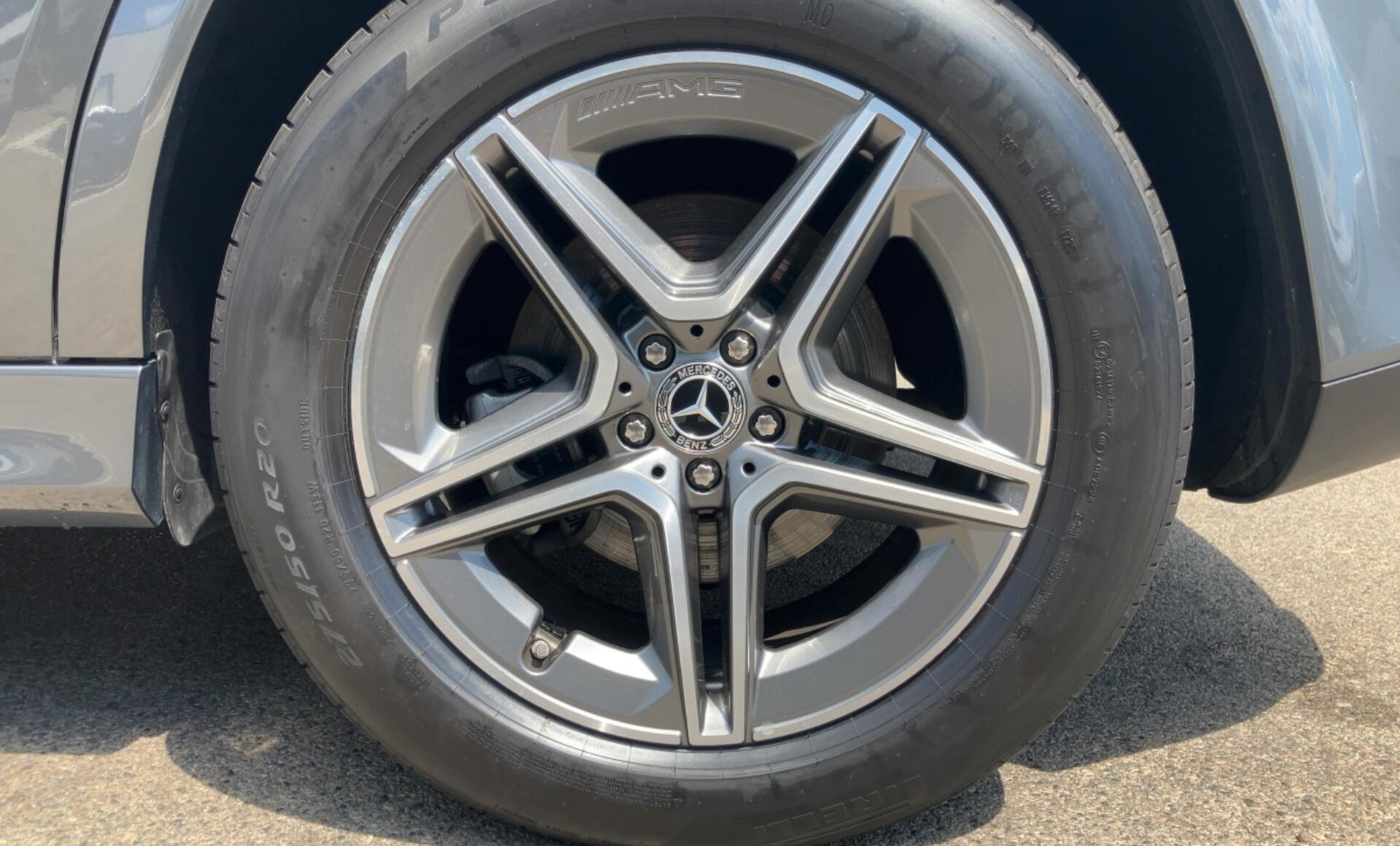 Mercedes-Benz - GLE 300 d 4MATIC