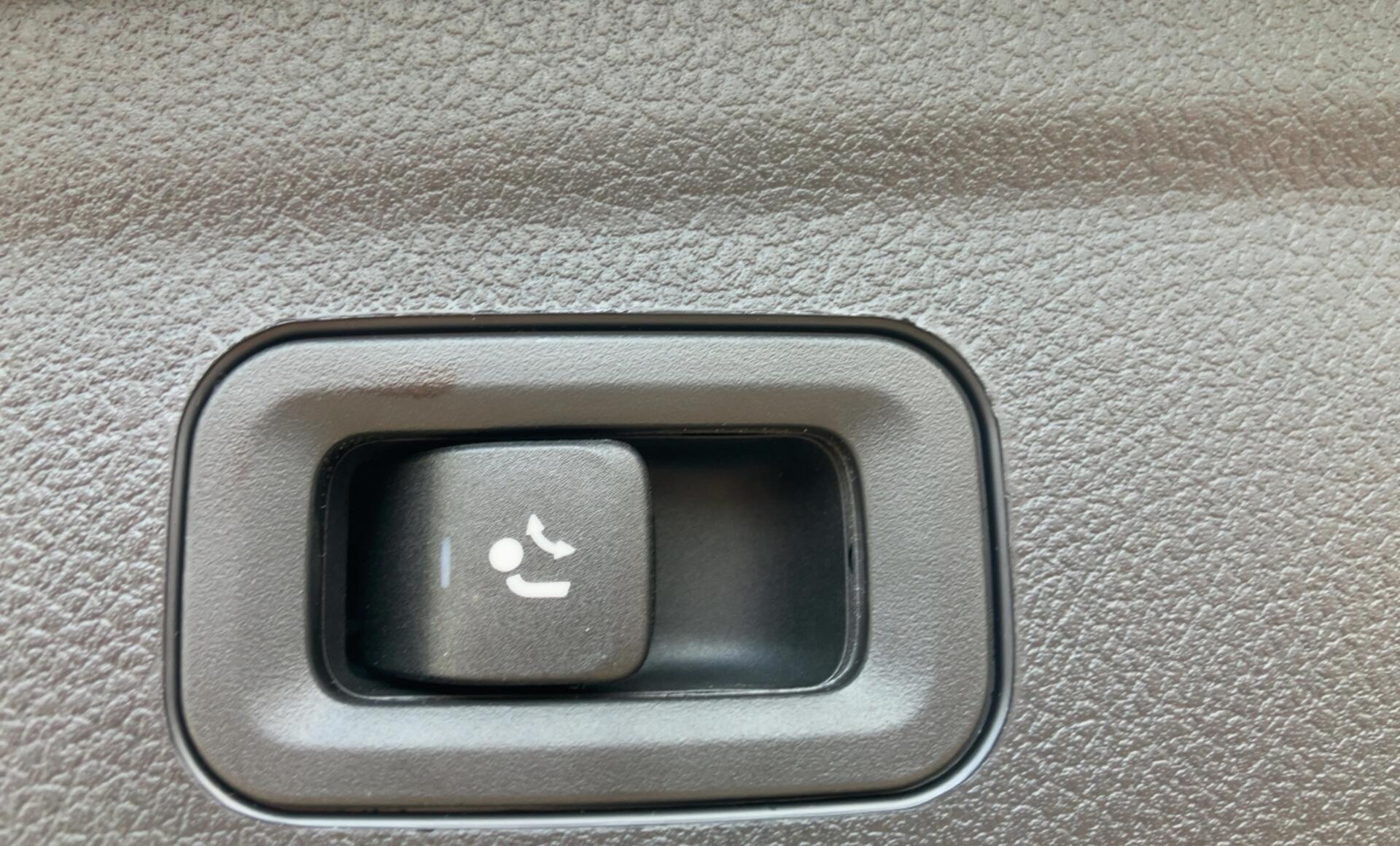 Mercedes-Benz - GLE 300 d 4MATIC