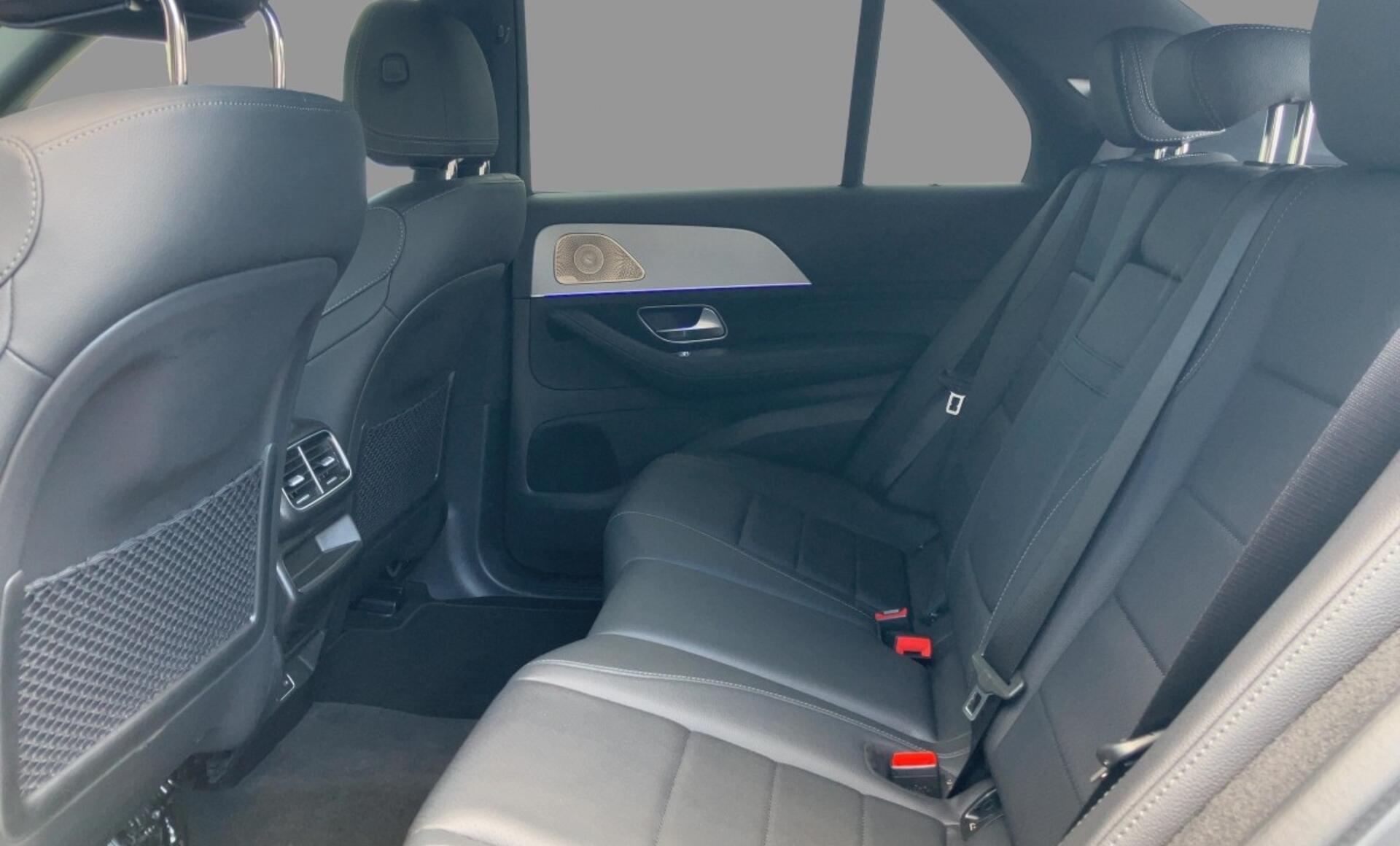 Mercedes-Benz - GLE 300 d 4MATIC