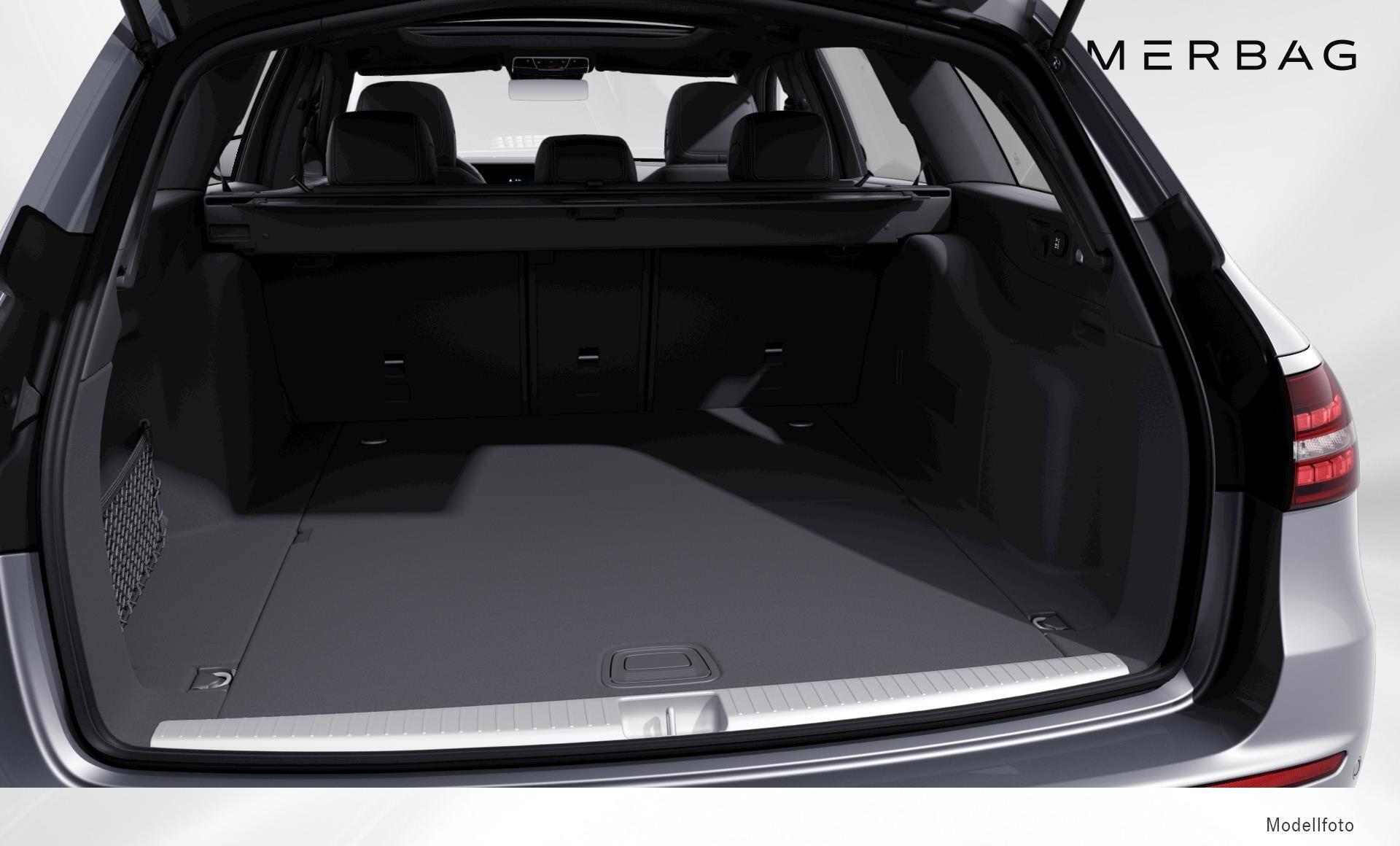 Mercedes-Benz - E 200 d T-Modell Austria Edition