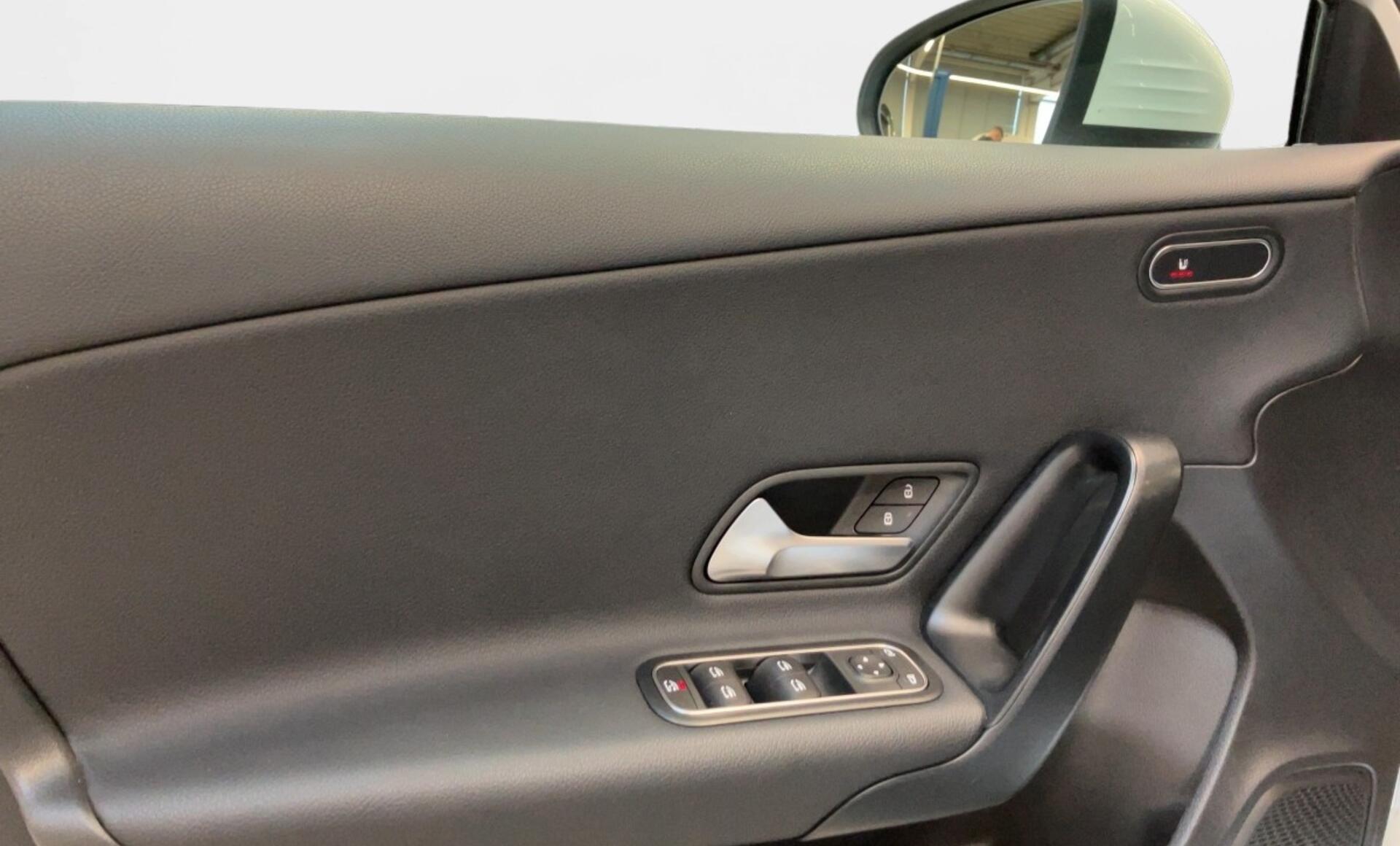 Mercedes-Benz - A 160 Kompaktlimousine