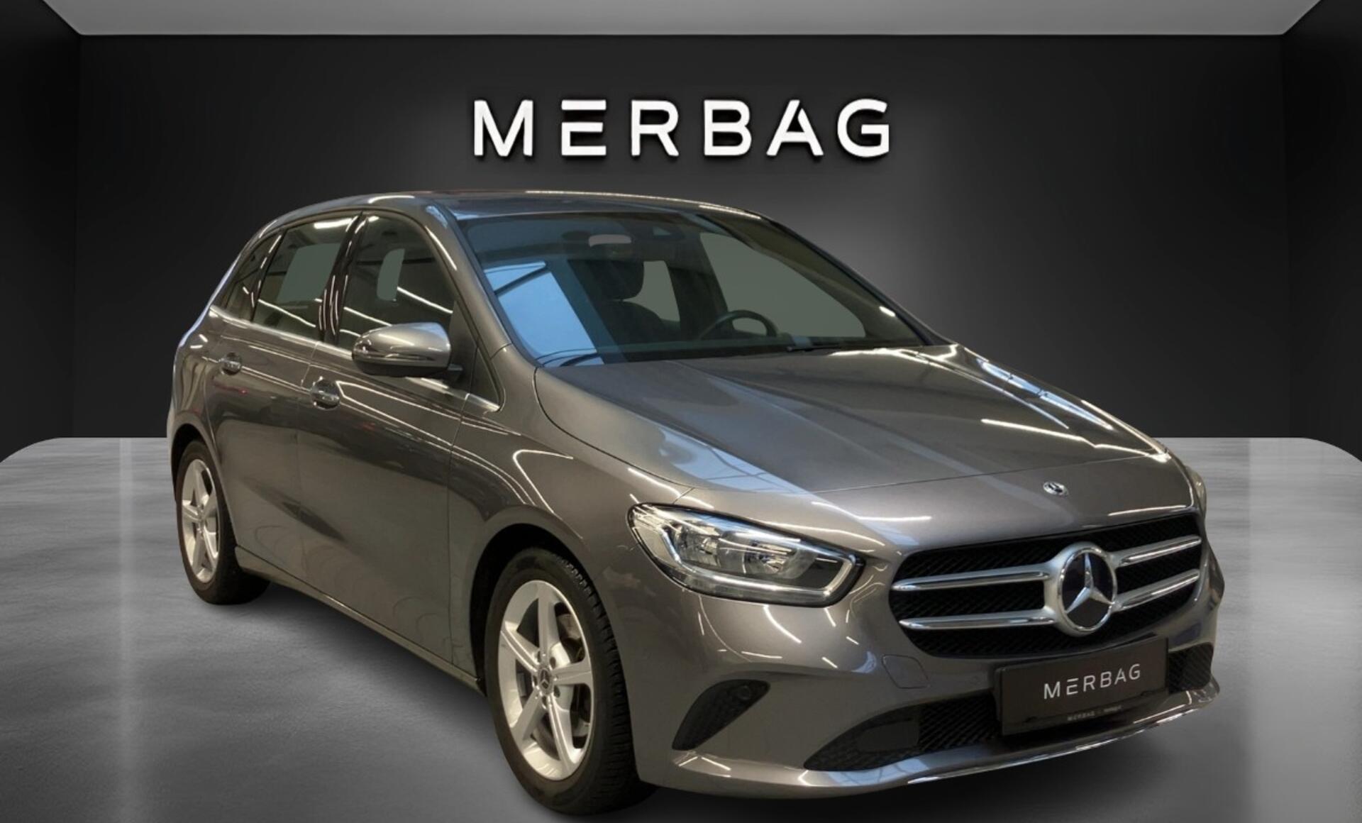 Mercedes-Benz - B 180