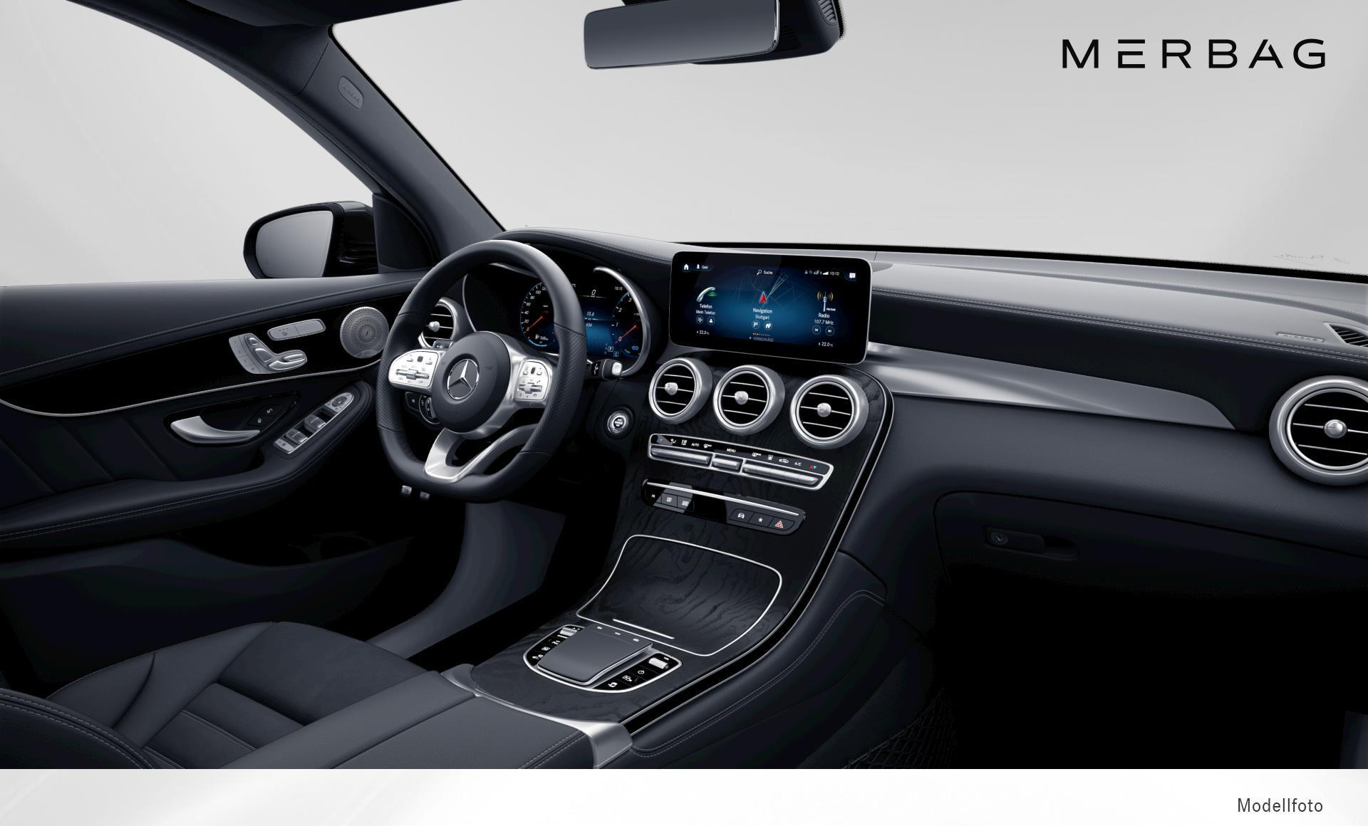 Mercedes-Benz - GLC 300 e 4MATIC