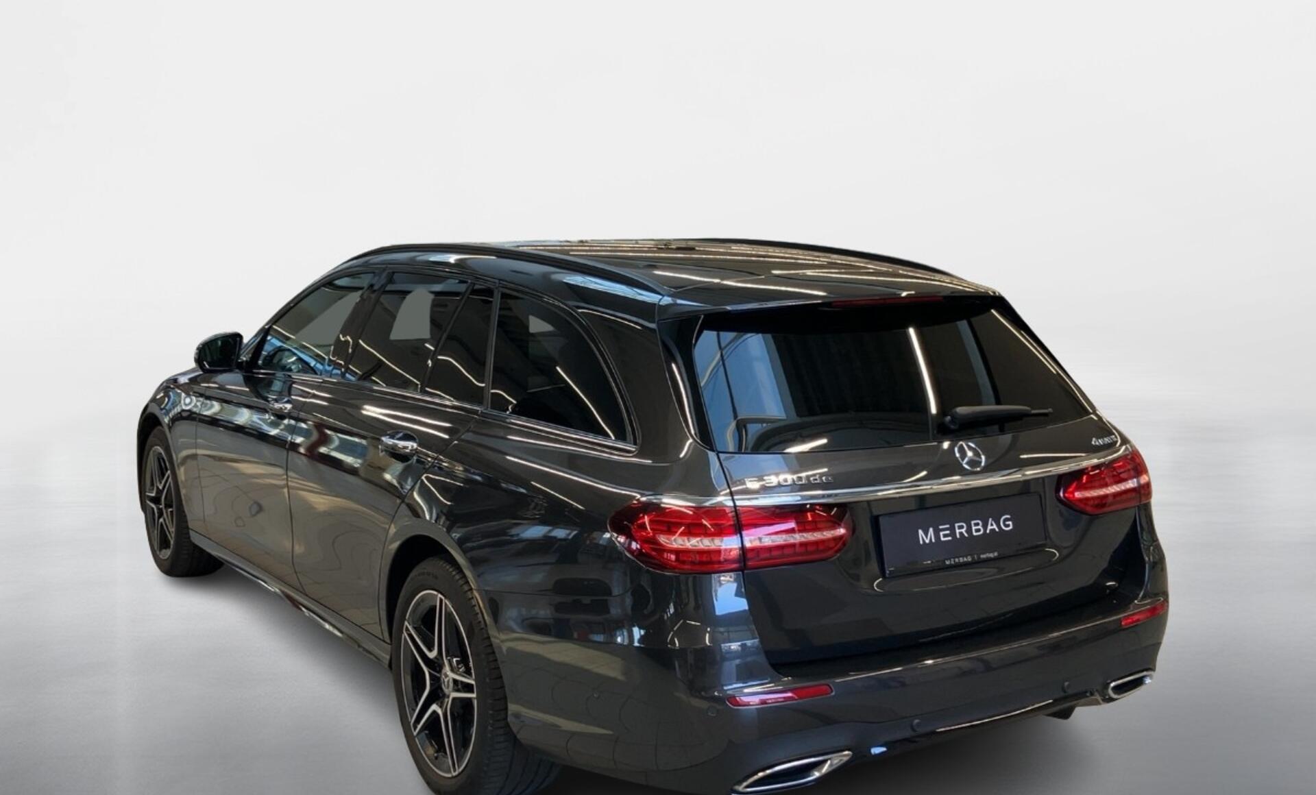 Mercedes-Benz - E 300 de 4MATIC T-Modell Austria Edition