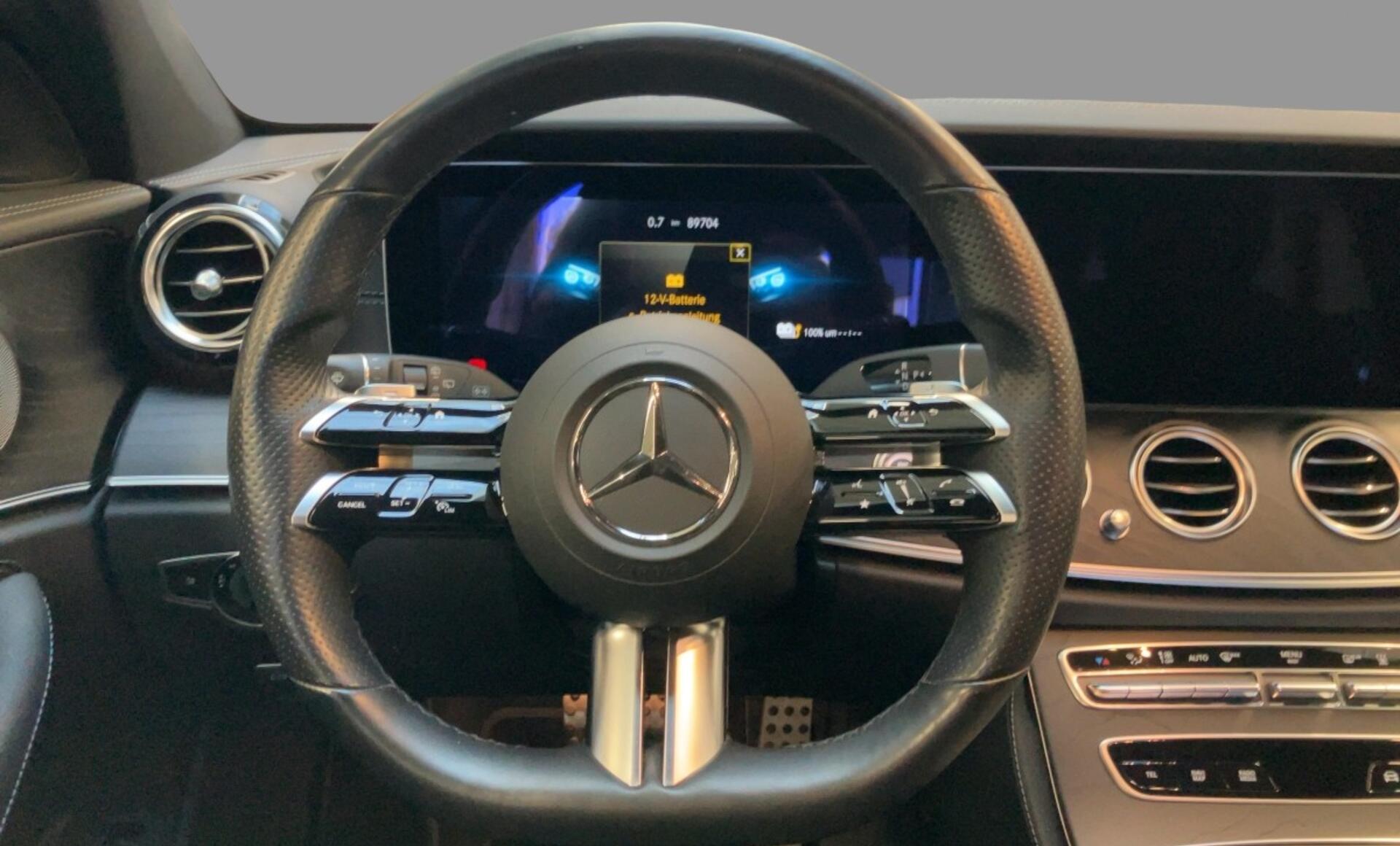 Mercedes-Benz - E 300 de 4MATIC T-Modell Austria Edition