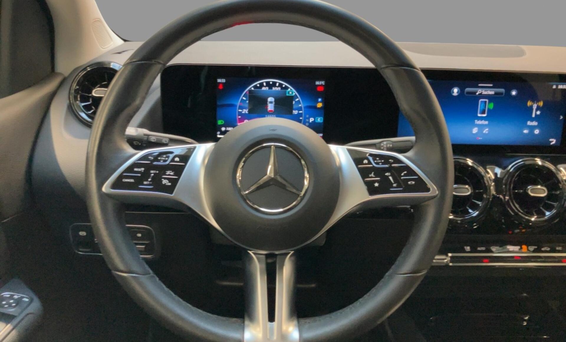 Mercedes-Benz - B 180 d